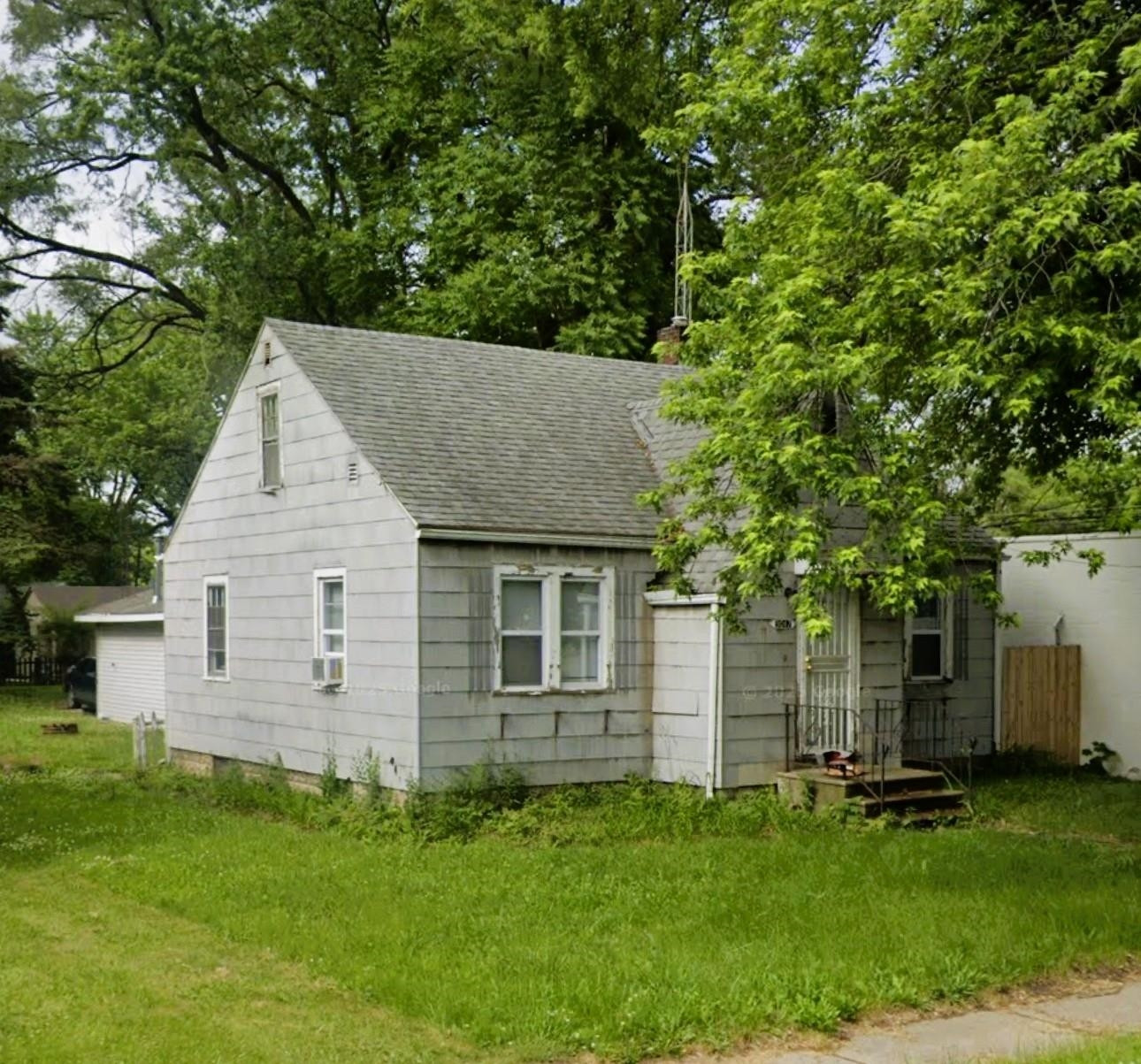 3017 Richfield Road, Flint, MI 48506 — front exterior