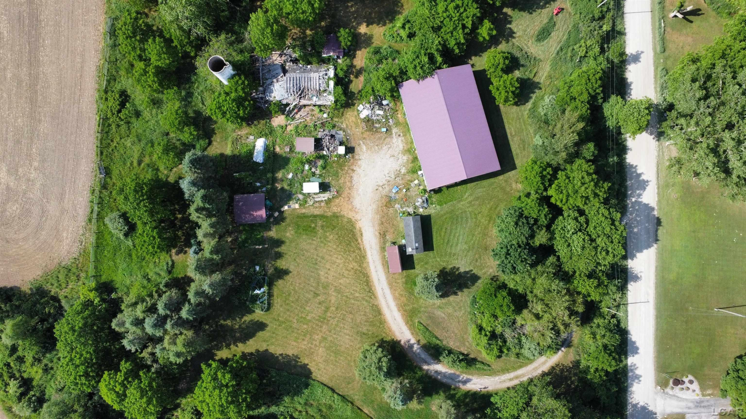 1000 Whig Highway, Adrian, MI 49221