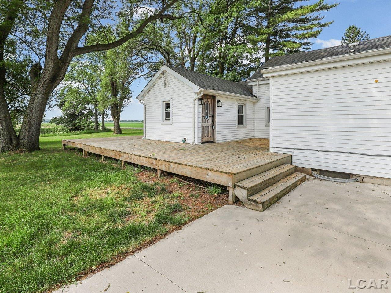 2405 S Piotter Highway, Blissfield, MI 49228 — Photo 17