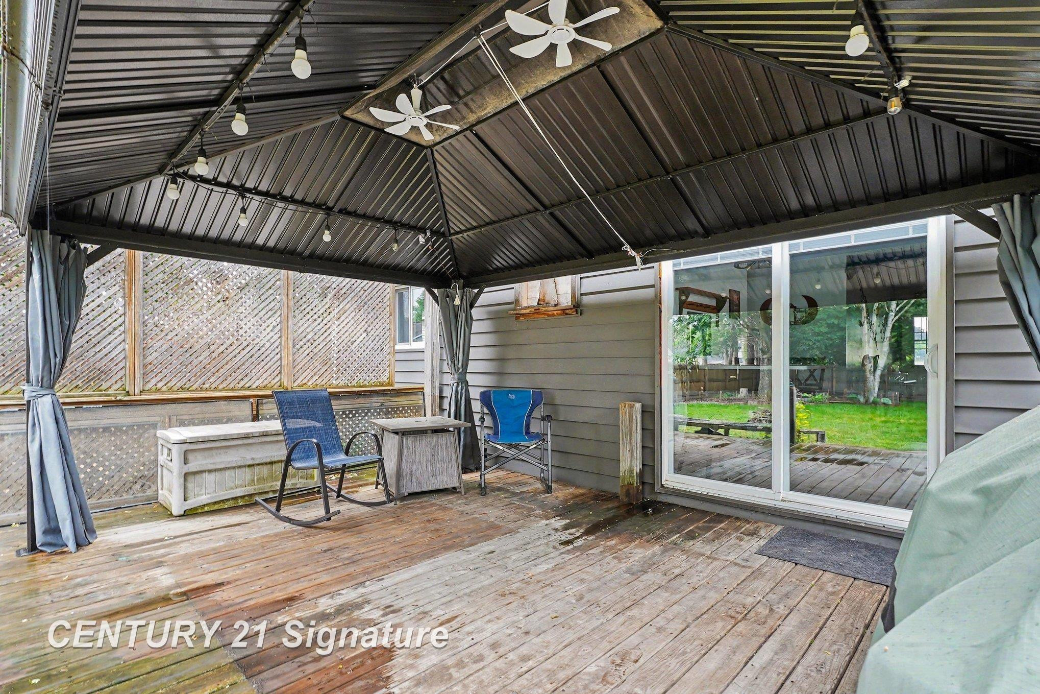 220 S 7th Street, Freeland, MI 48623 — Photo 14