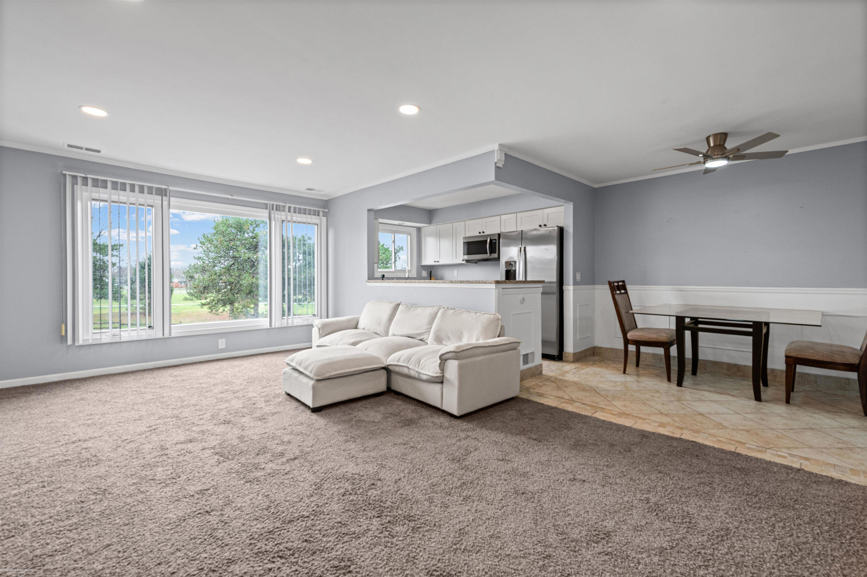 417 Country Club Drive, Saint Clair Shores, MI 48082 — Photo 5