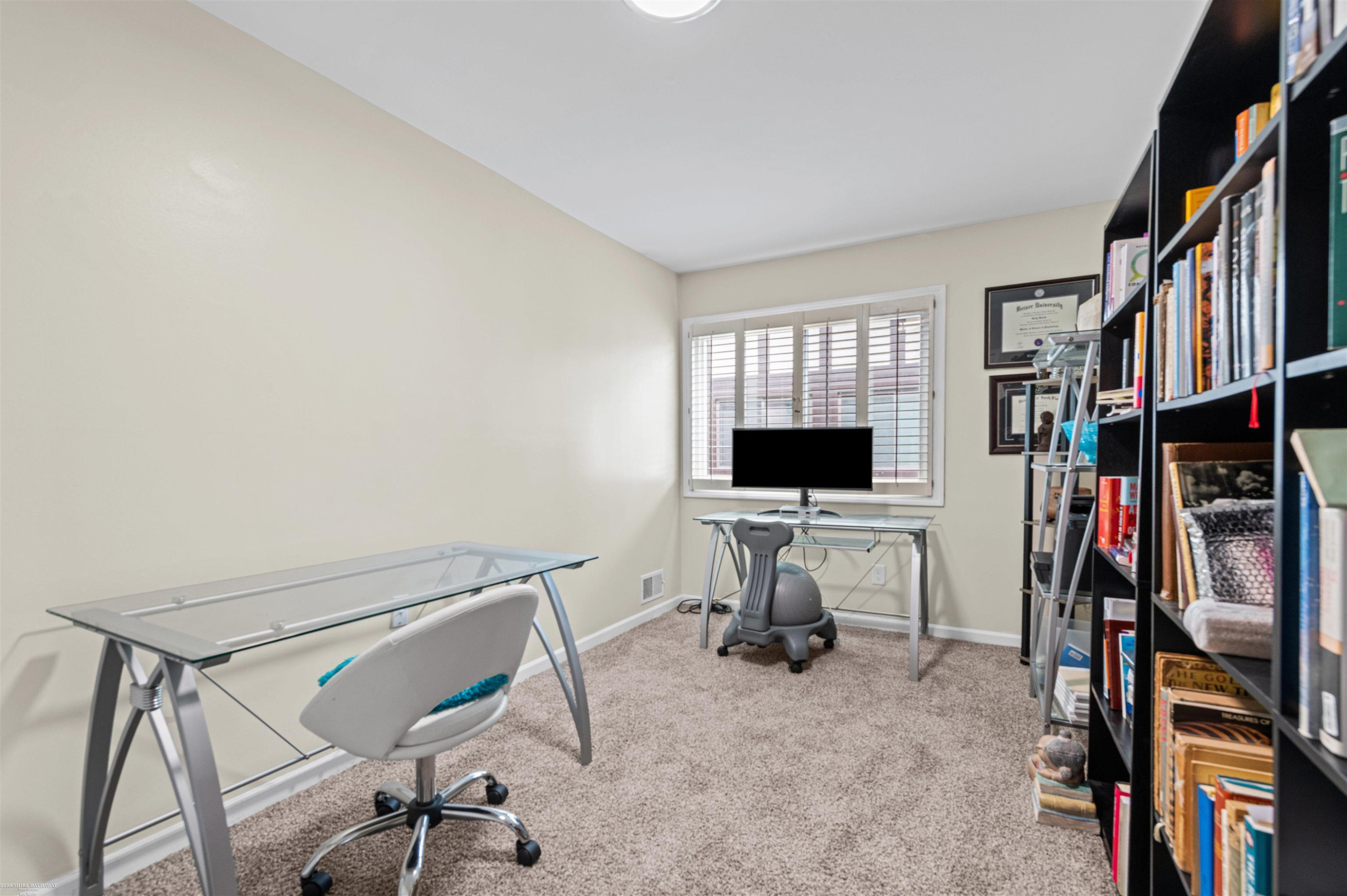 417 Country Club Drive, Saint Clair Shores, MI 48082 — Photo 14