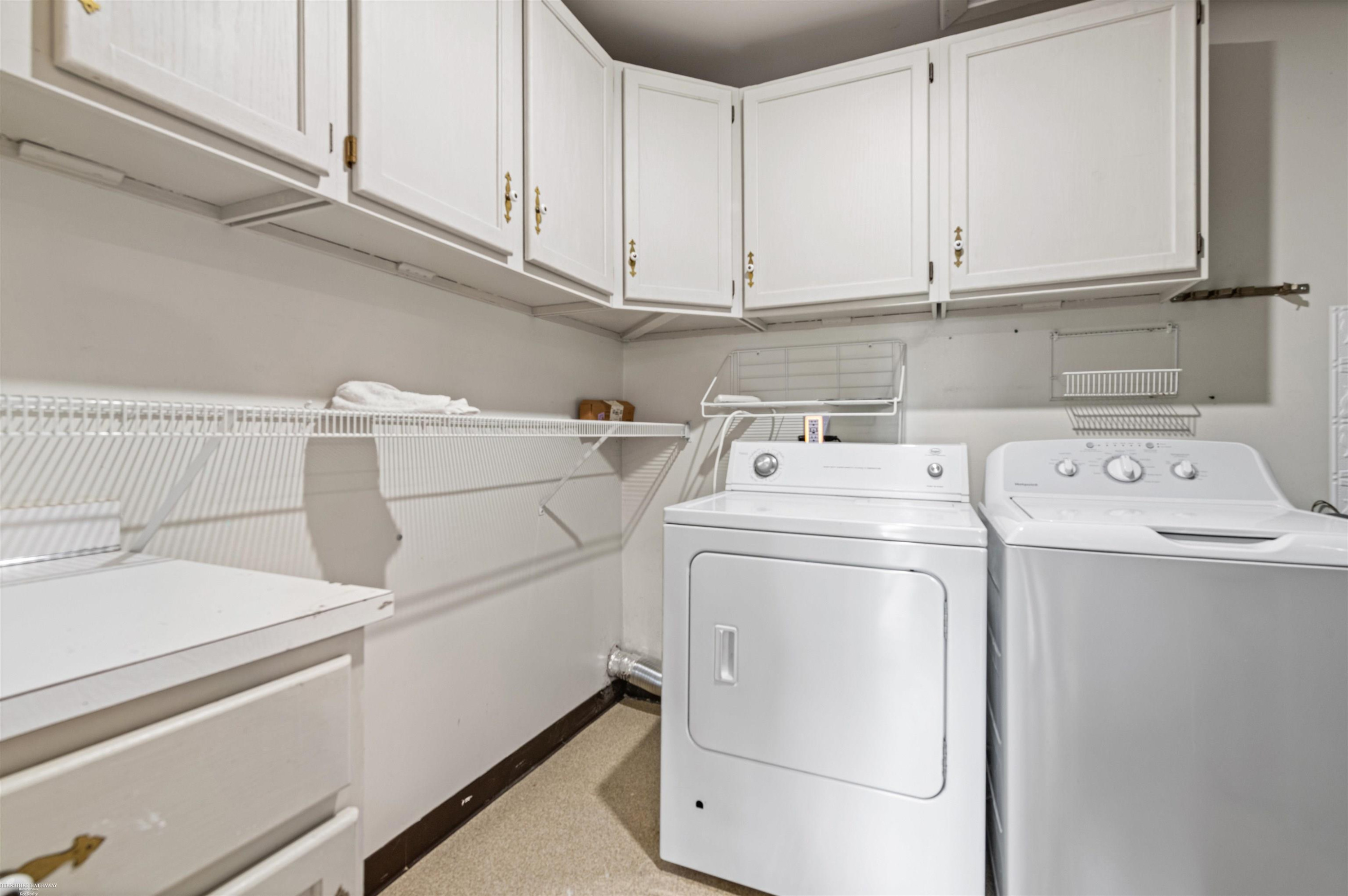 417 Country Club Drive, Saint Clair Shores, MI 48082 — Photo 16