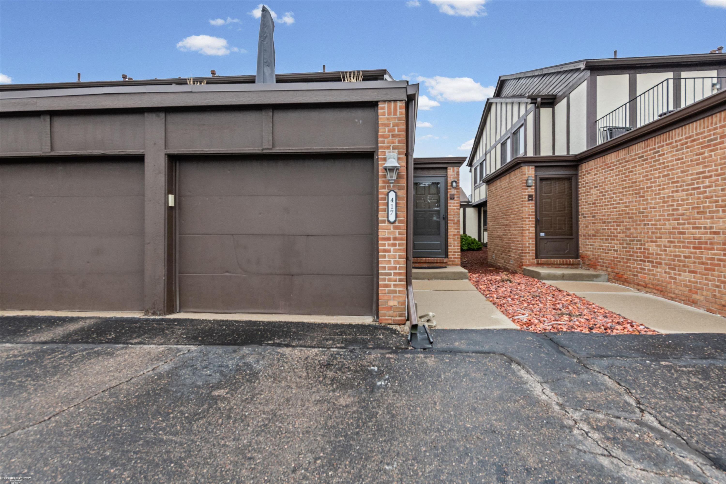 417 Country Club Drive, Saint Clair Shores, MI 48082 — Photo 35