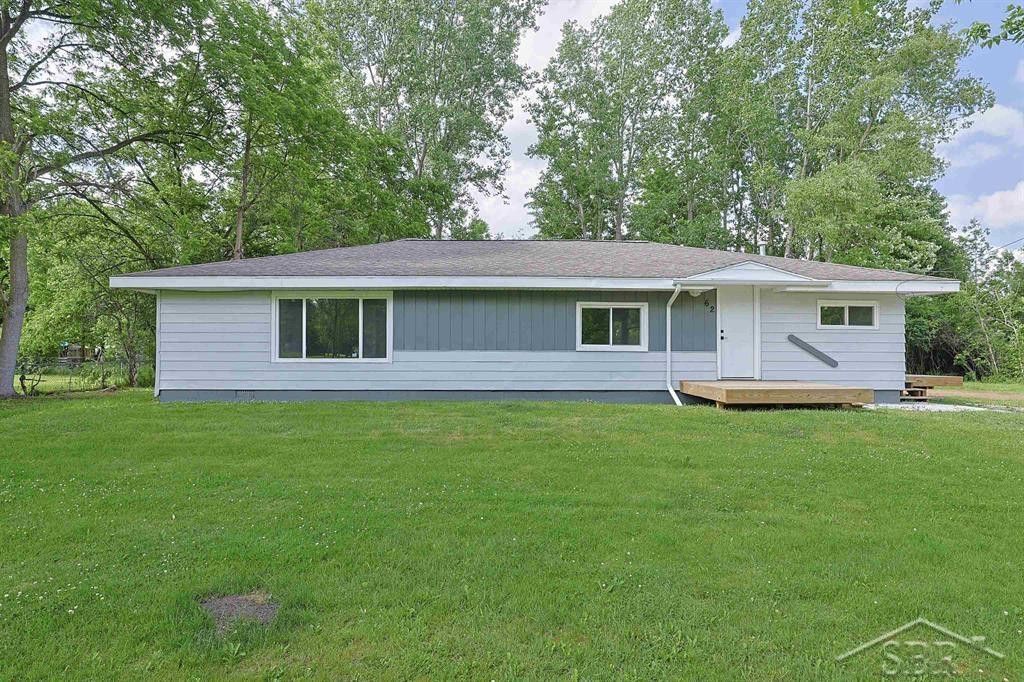 62 Five Mile Road, Midland, MI 48640 — Photo 2