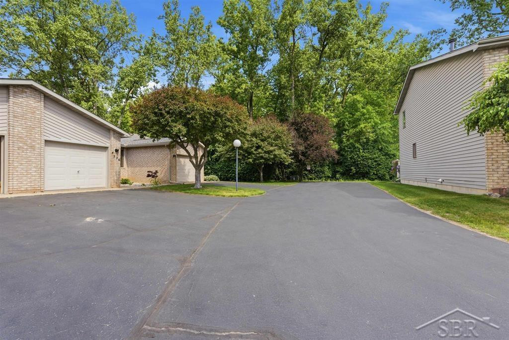 526 Morningside Drive, Midland, MI 48640 — Photo 2