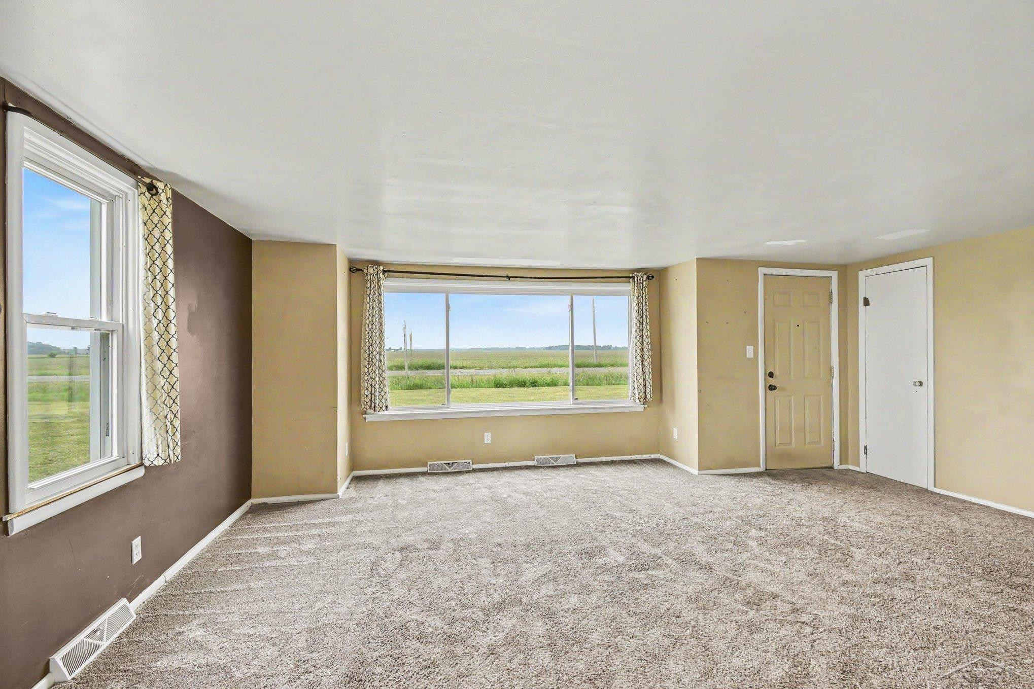 3110 S Merrill Road, Merrill, MI 48637 — Photo 4