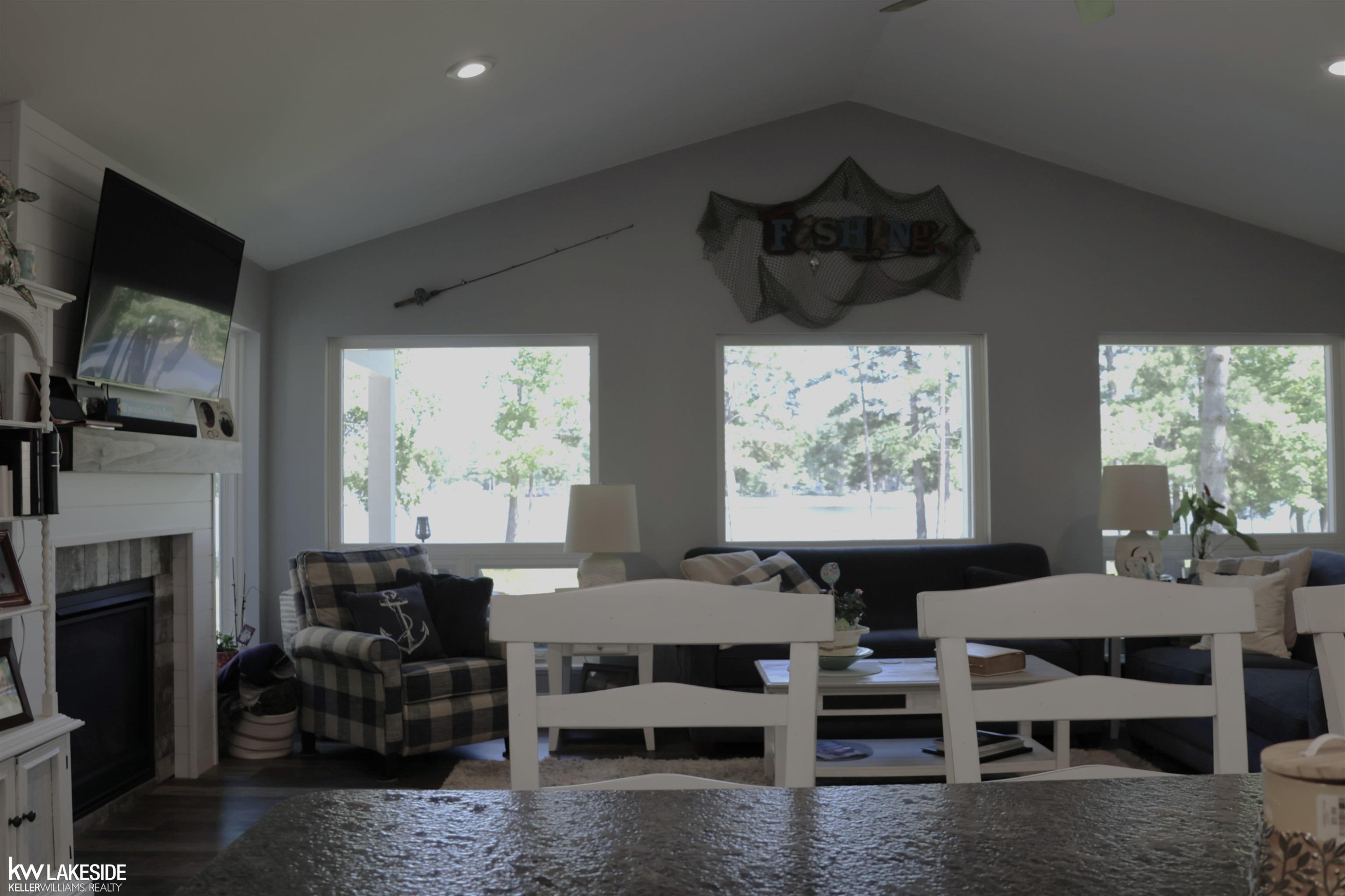 521 W River Court, Gladwin, MI 48624 — Photo 16