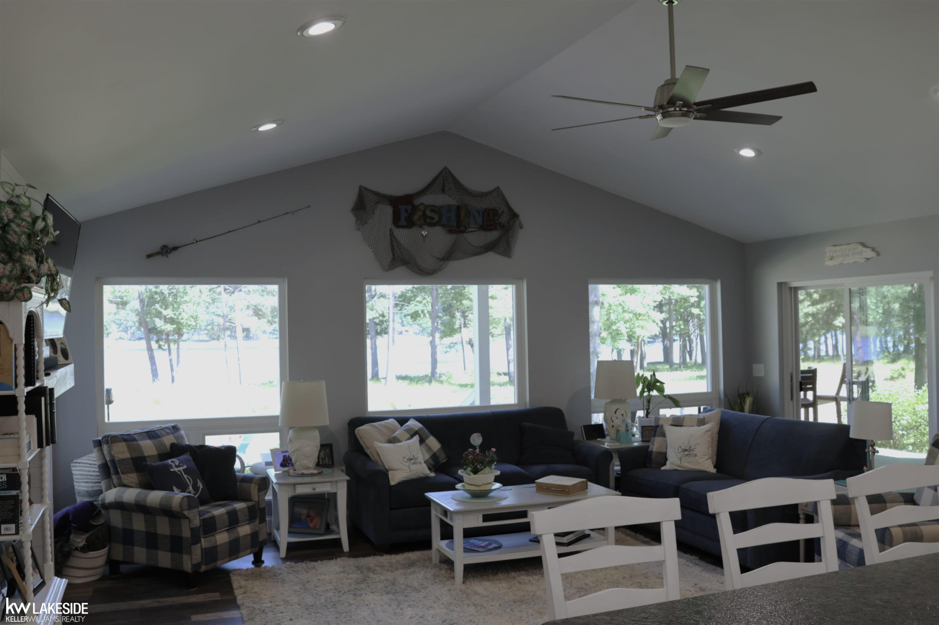 521 W River Court, Gladwin, MI 48624 — Photo 17