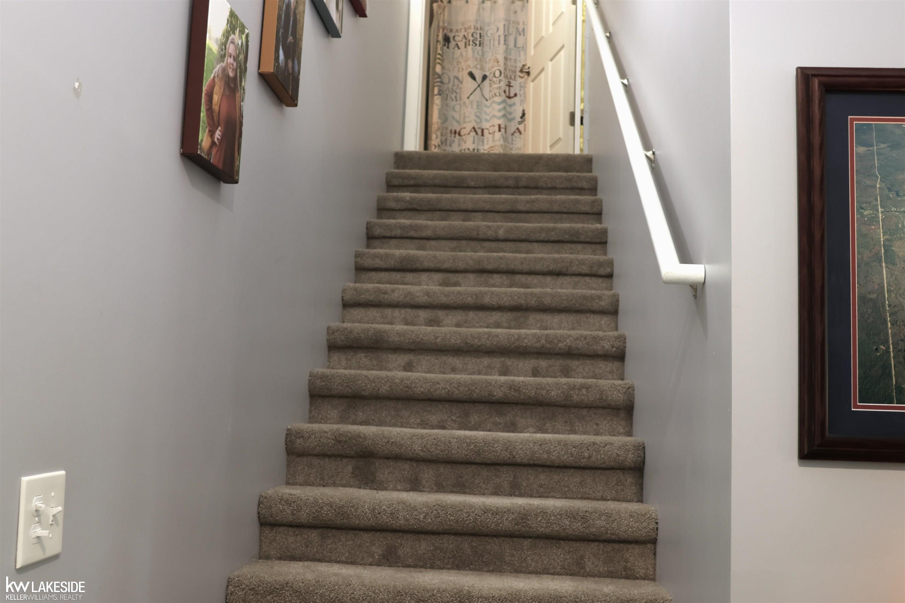521 W River Court, Gladwin, MI 48624 — Photo 38