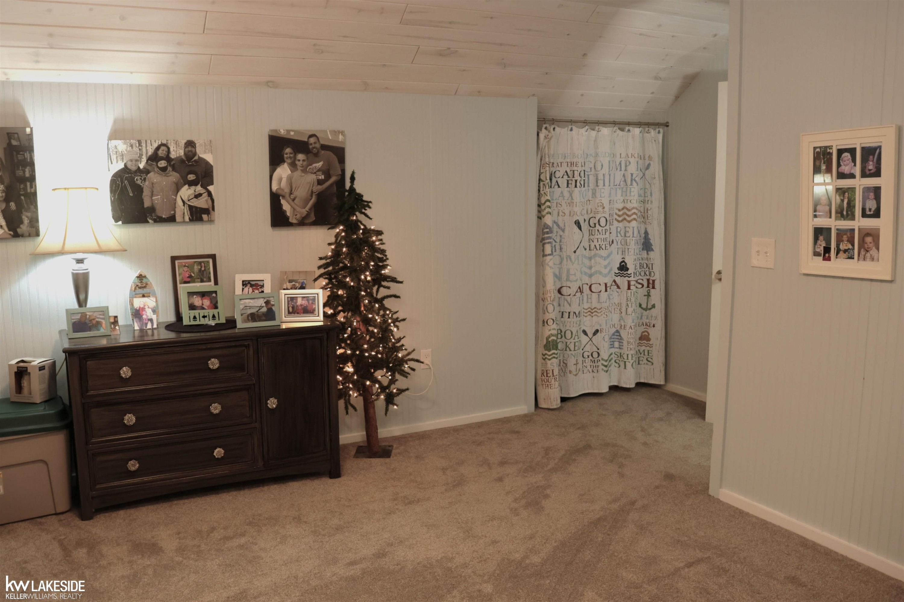 521 W River Court, Gladwin, MI 48624 — Photo 44