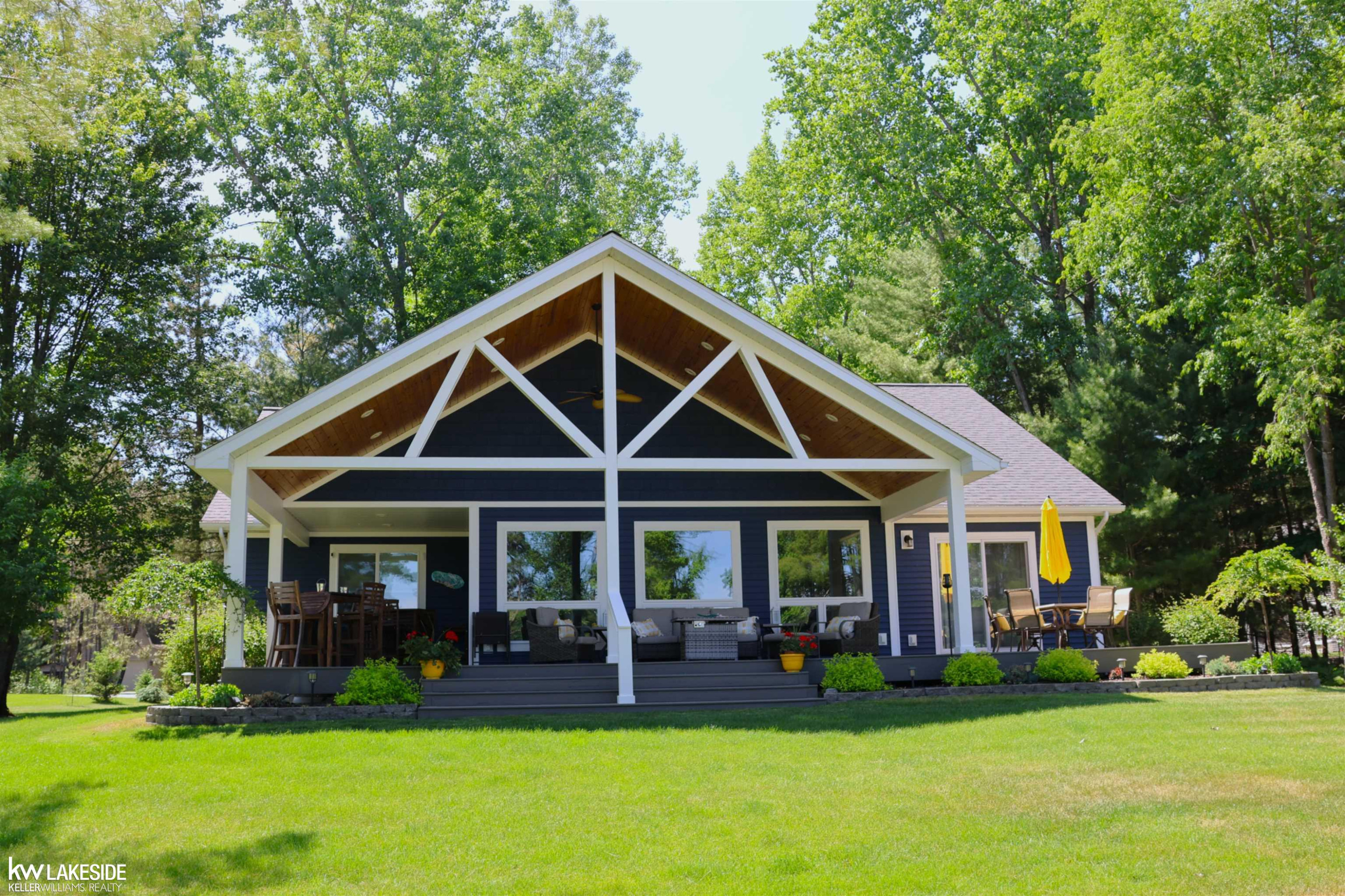 521 W River Court, Gladwin, MI 48624 — Photo 62