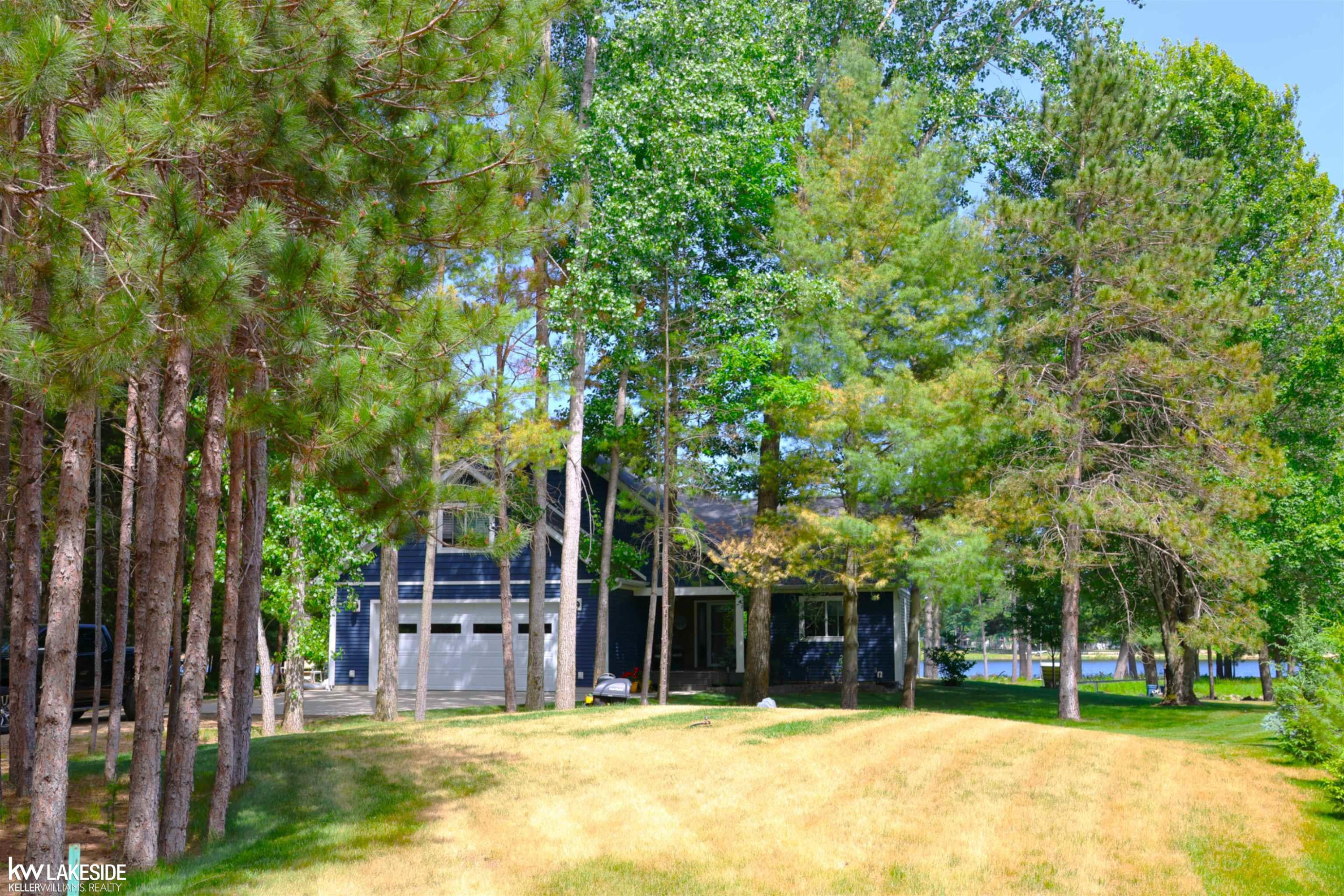 521 W River Court, Gladwin, MI 48624 — Photo 69