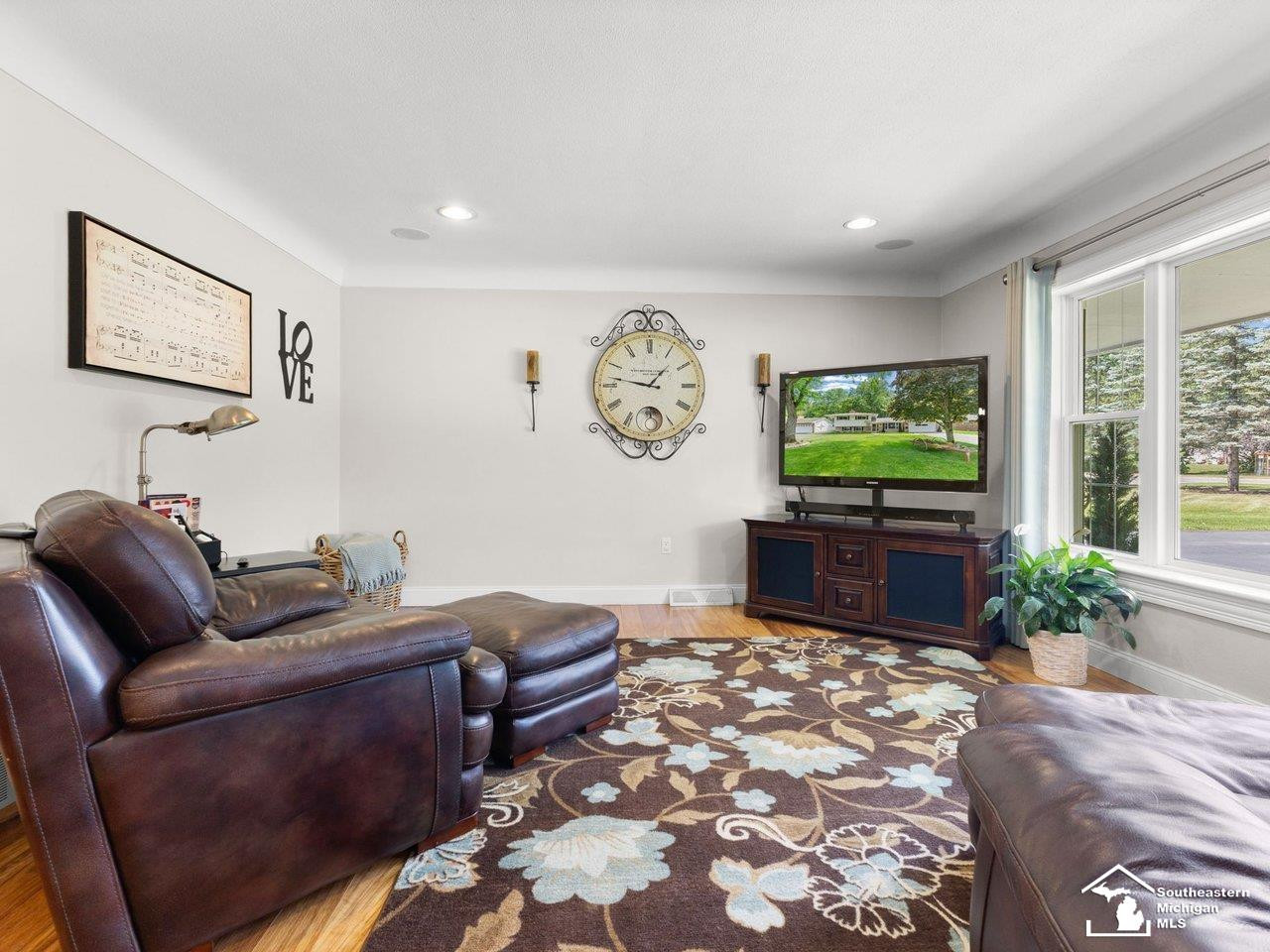 3119 W Dean Road, Lambertville, MI 48144 — Photo 4