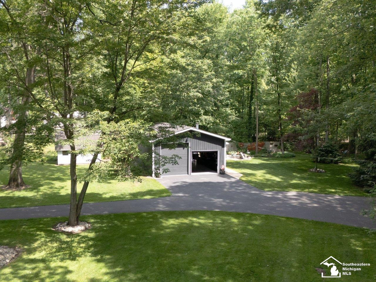 3119 W Dean Road, Lambertville, MI 48144 — Photo 45