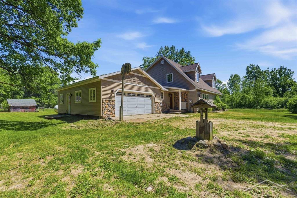 419 E Bradford Road, Midland, MI 48640 — Photo 3