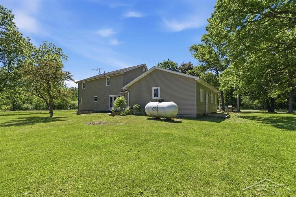 419 E Bradford Road, Midland, MI 48640 — Photo 33
