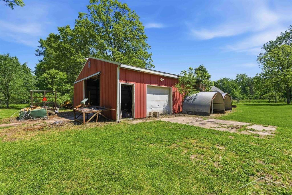 419 E Bradford Road, Midland, MI 48640 — Photo 36