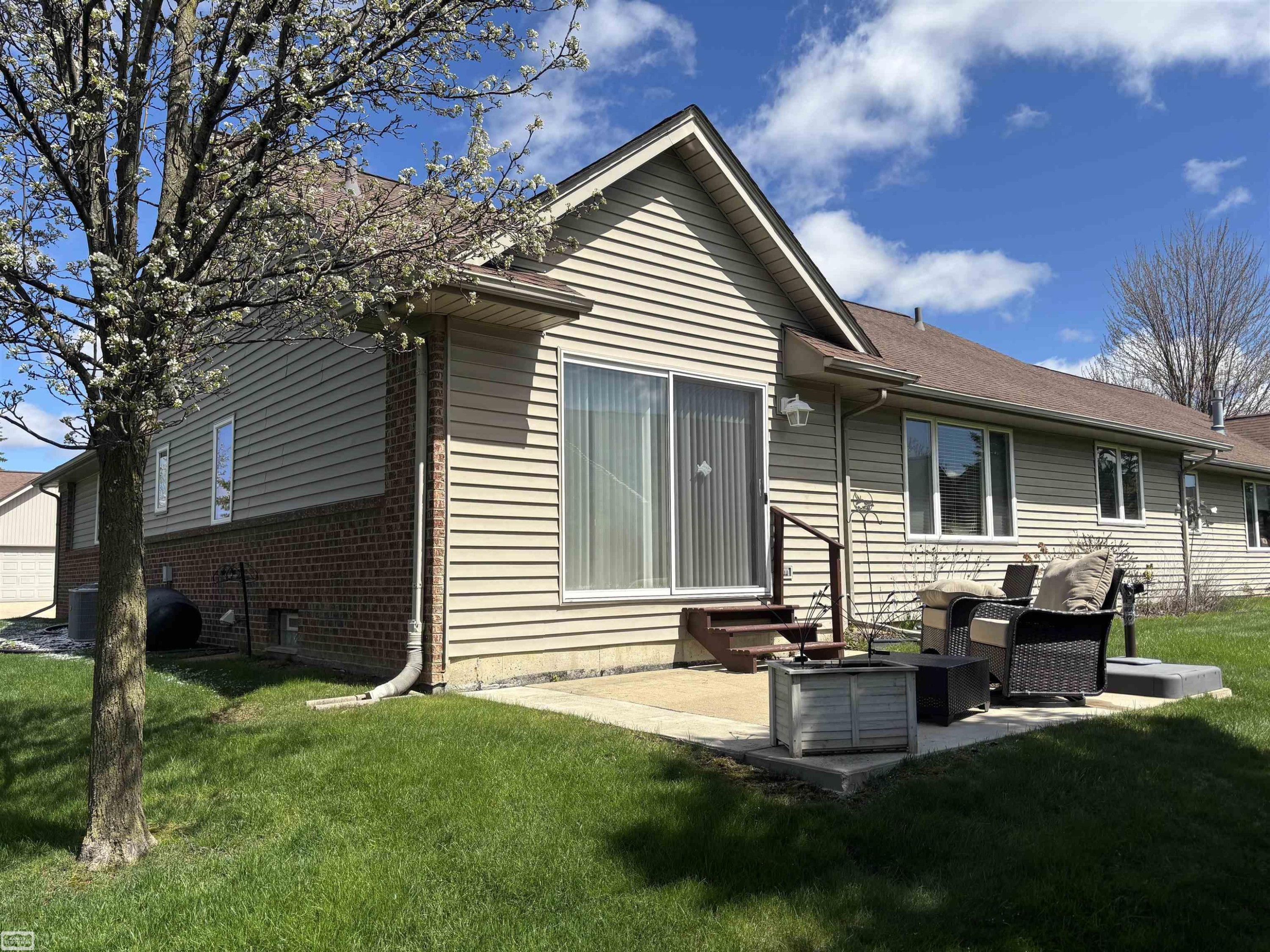 34904 Chickadee Ridge, Richmond, MI 48062 — Photo 3