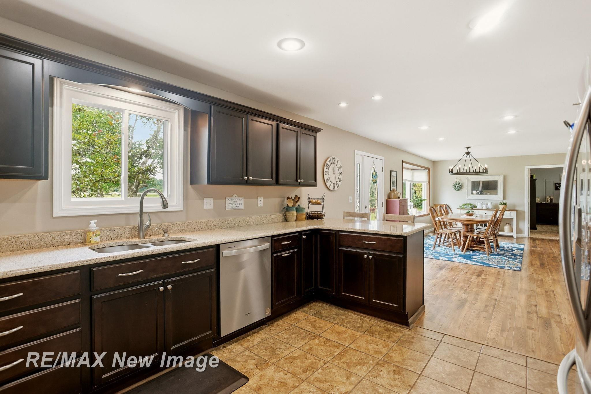 8385 Canada Road, Birch Run, MI 48415 — Photo 12