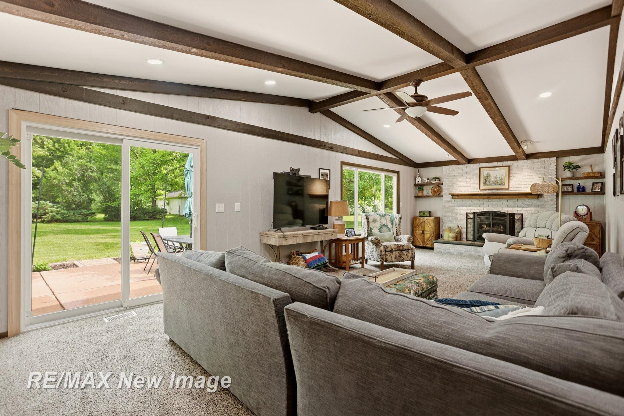 8385 Canada Road, Birch Run, MI 48415 — Photo 17