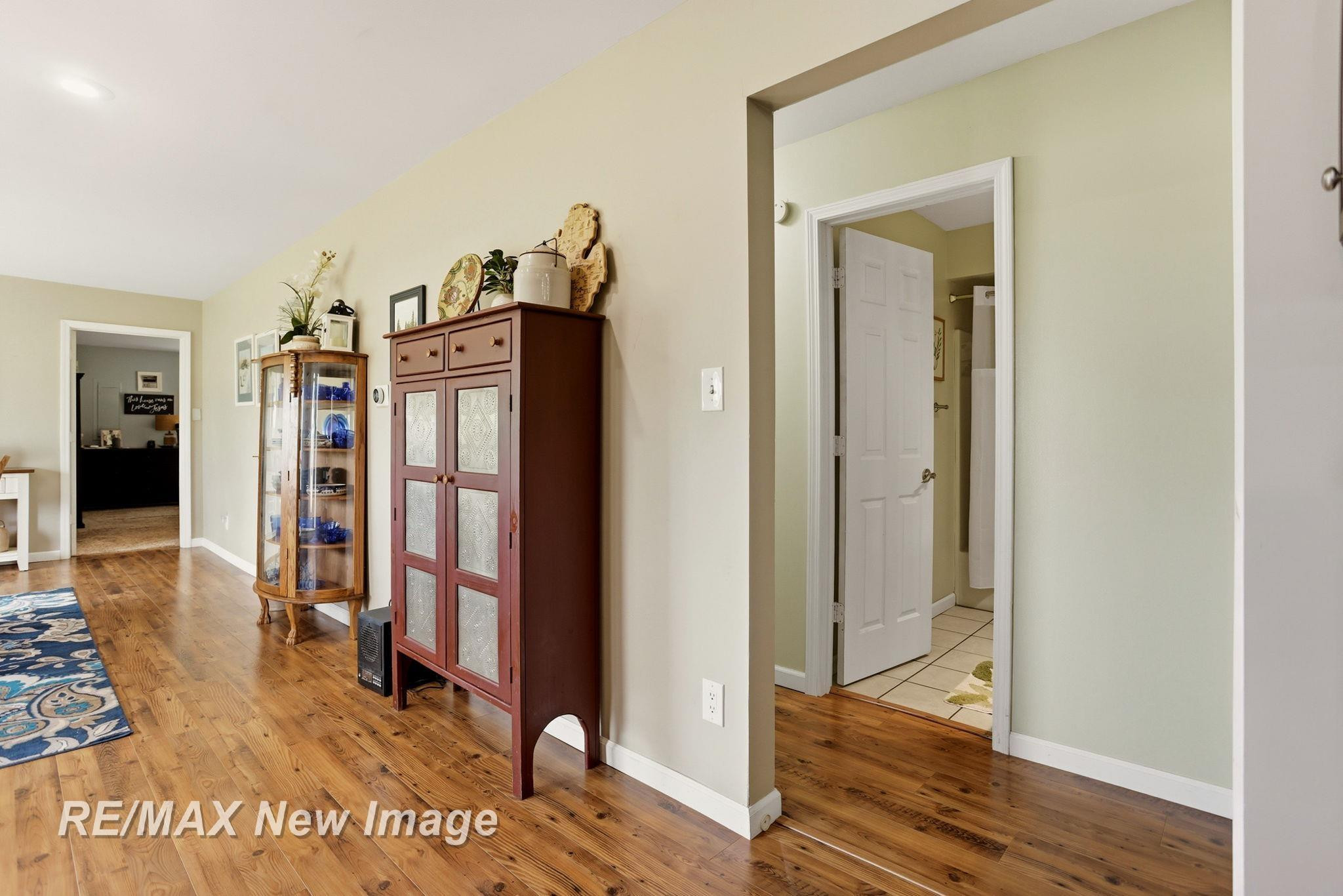 8385 Canada Road, Birch Run, MI 48415 — Photo 28