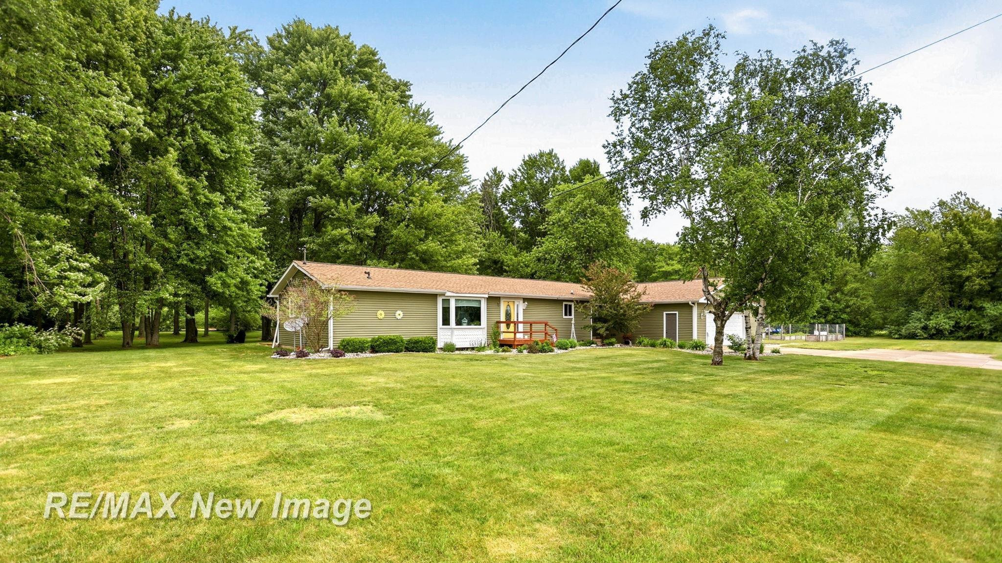 8385 Canada Road, Birch Run, MI 48415 — Photo 47