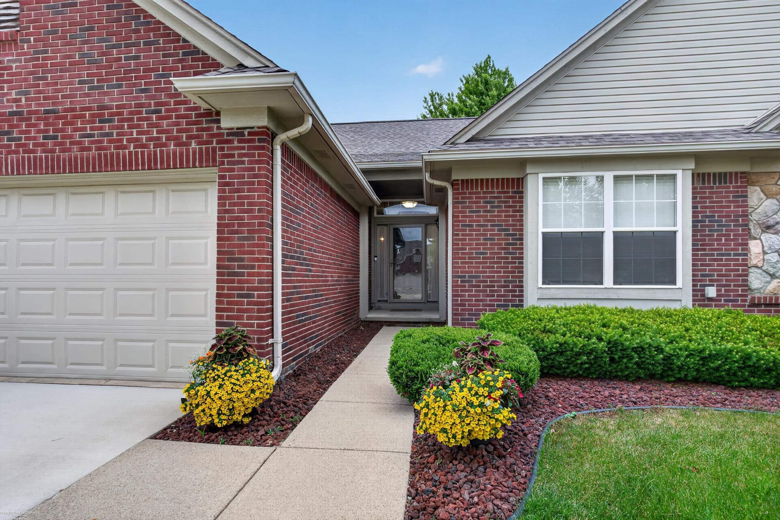 52688 Sable Drive, 16, Macomb, MI 48042 — Photo 11