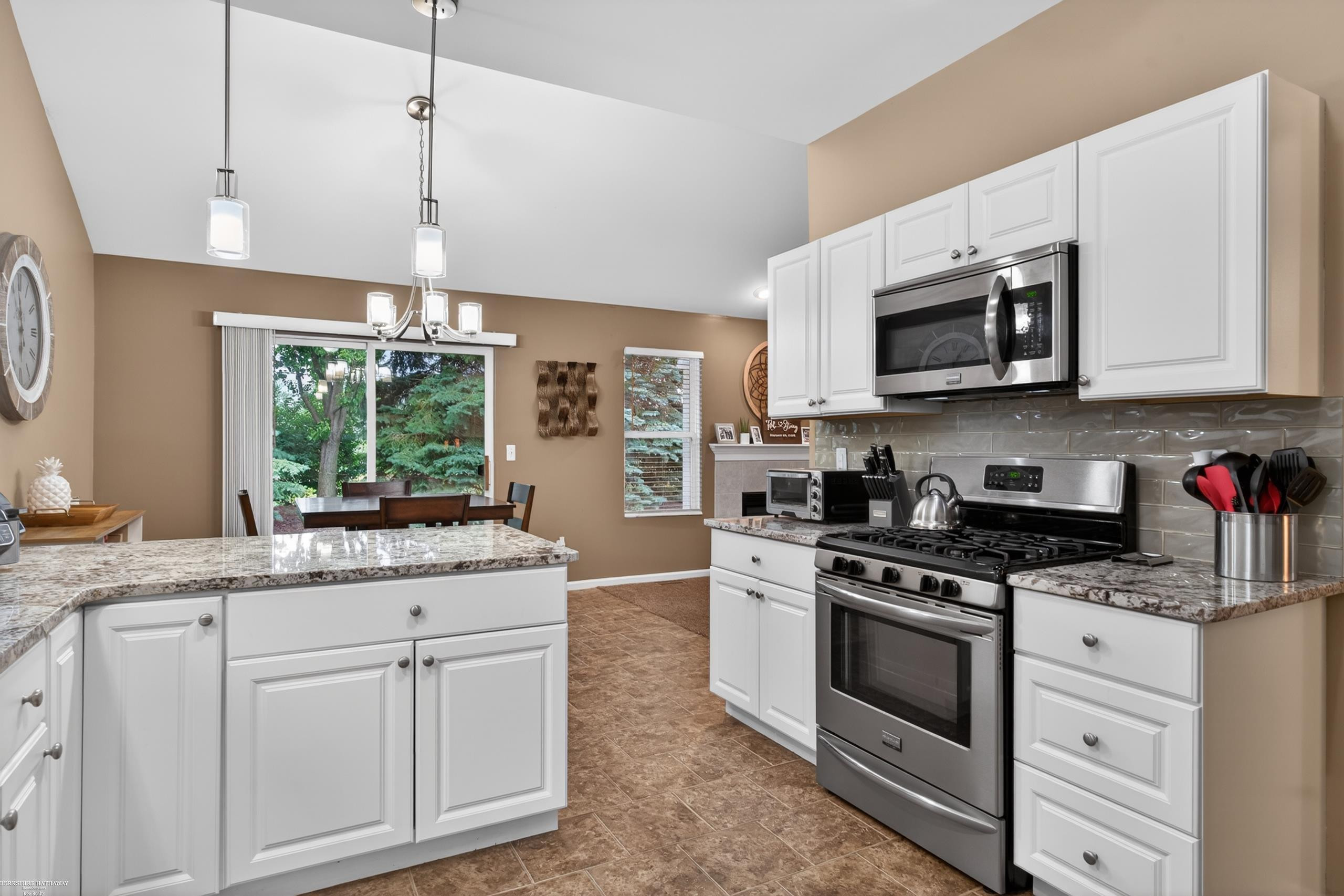 52688 Sable Drive, 16, Macomb, MI 48042 — Photo 24