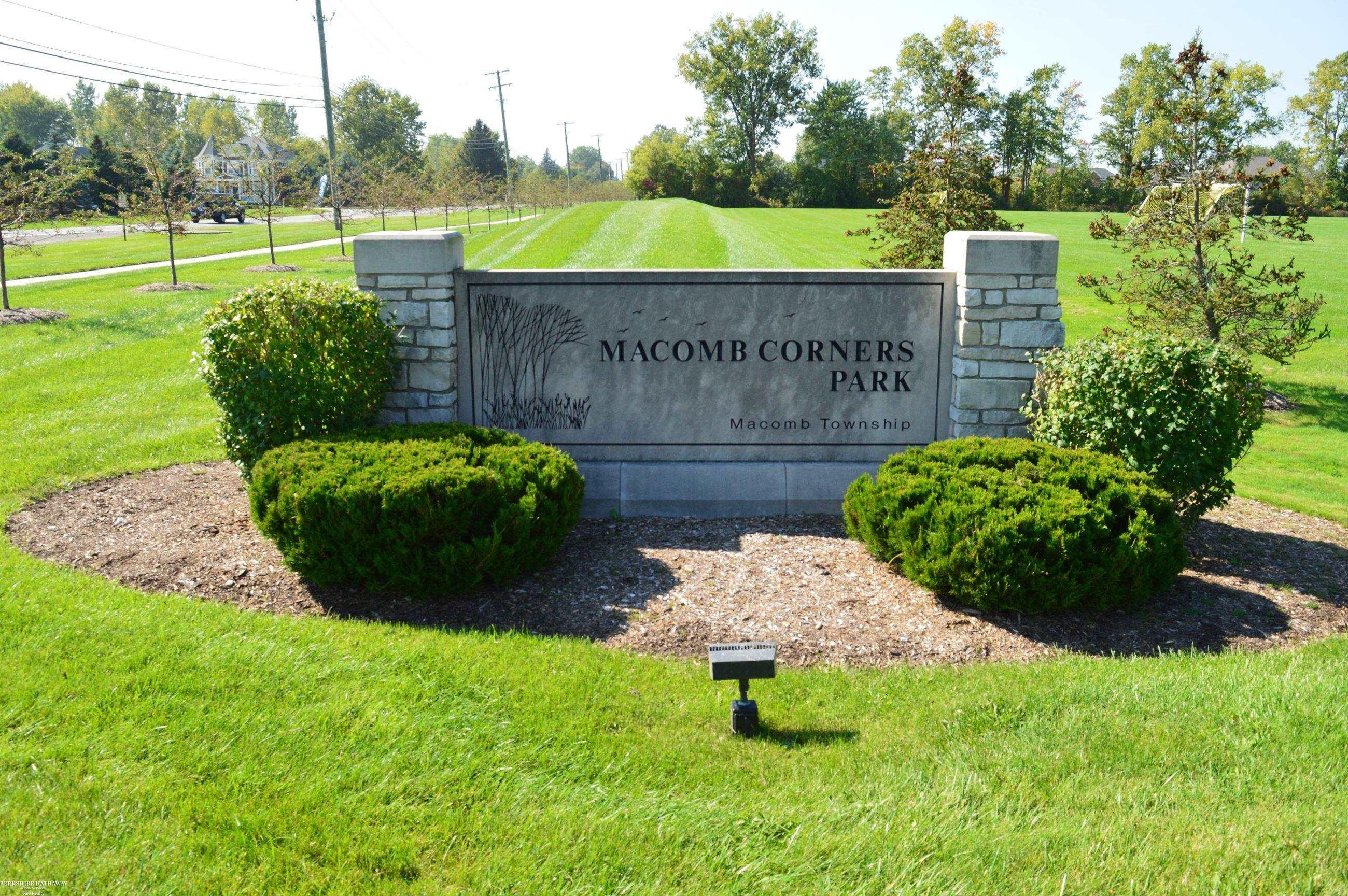 52688 Sable Drive, 16, Macomb, MI 48042 — Photo 44
