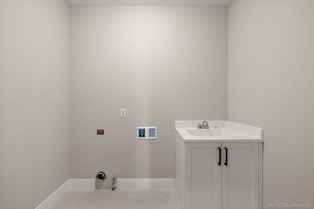 56689 Via Bellano Street, Macomb, MI 48042 — Photo 30
