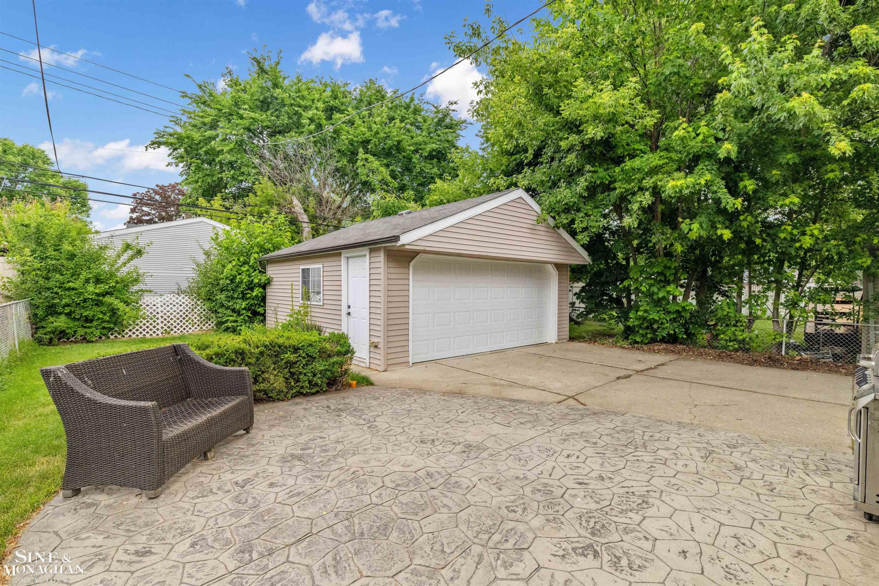 3621 Buckingham Avenue, Berkley, MI 48072 — Photo 38