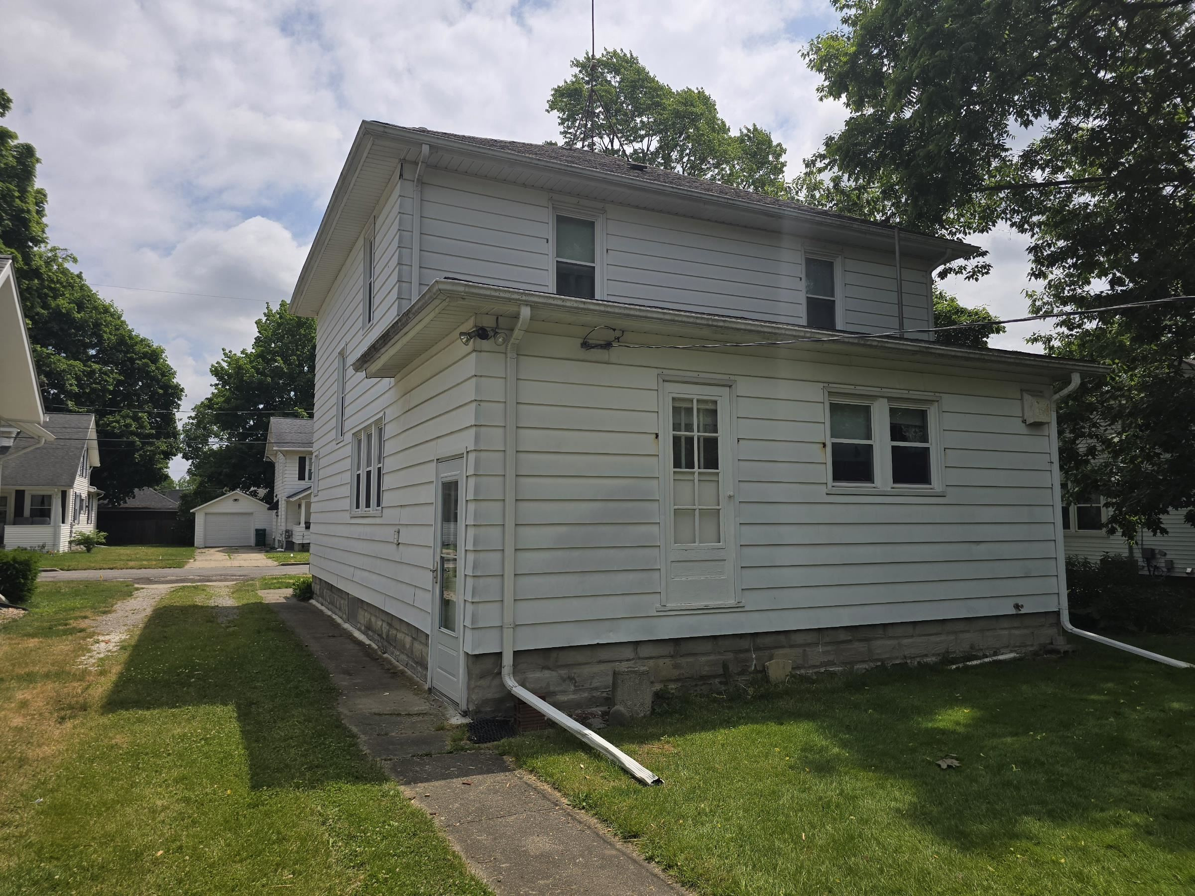 743 N Saginaw Street, Owosso, MI 48867 — Photo 9