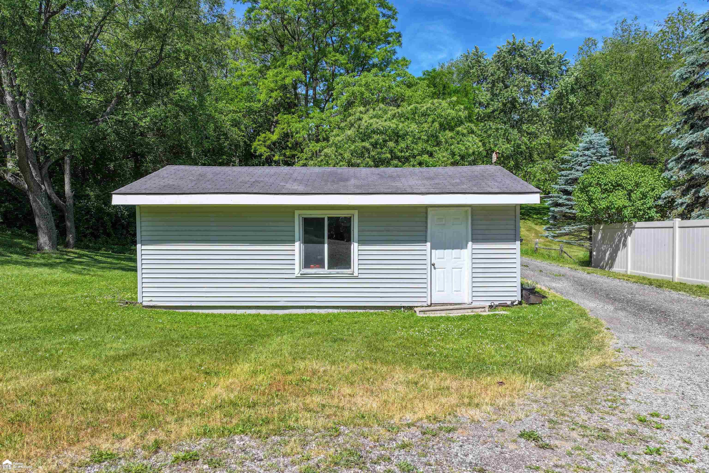 6300 Bullard Road, Fenton, MI 48430 — Photo 33