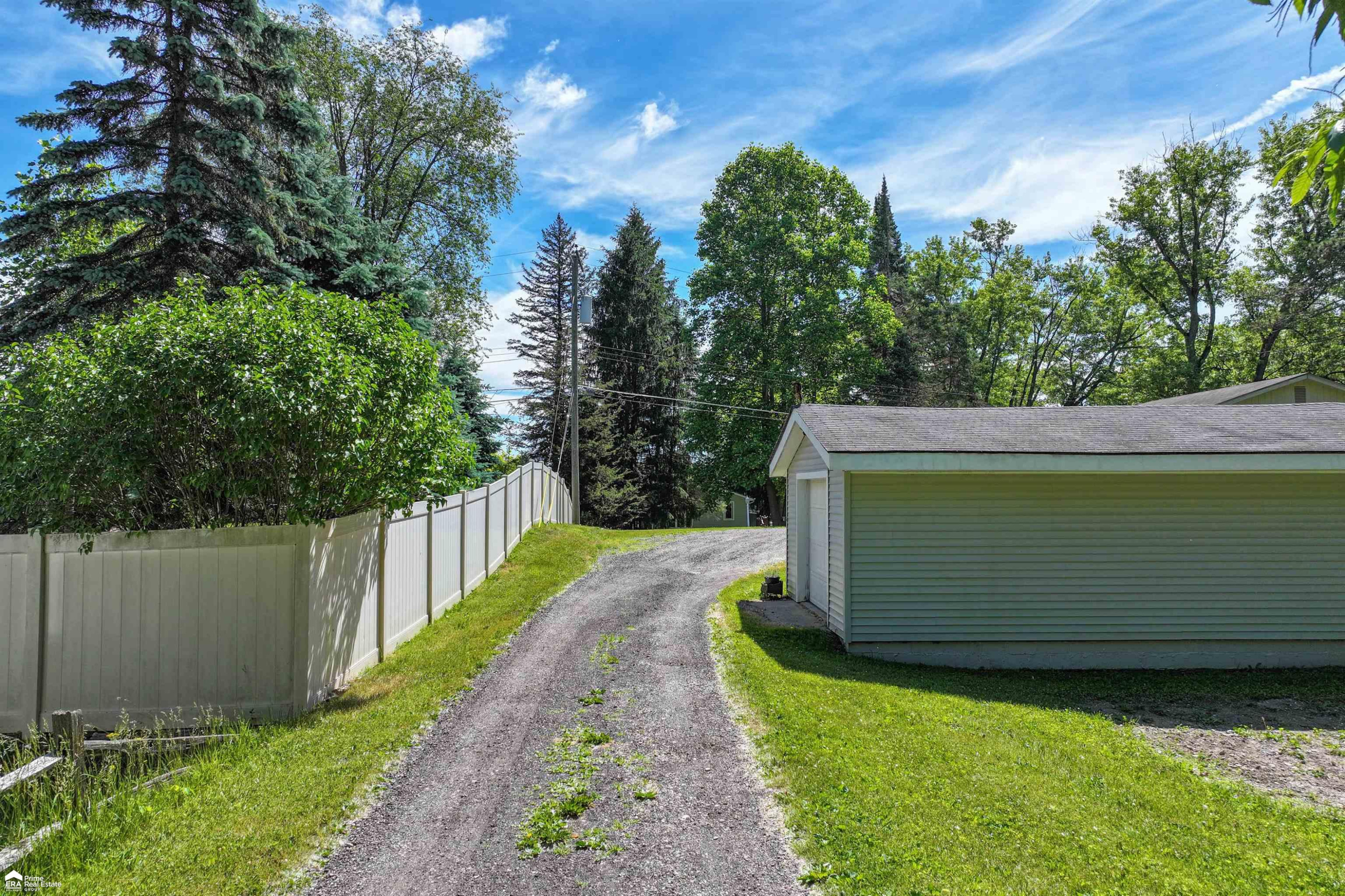 6300 Bullard Road, Fenton, MI 48430 — Photo 35