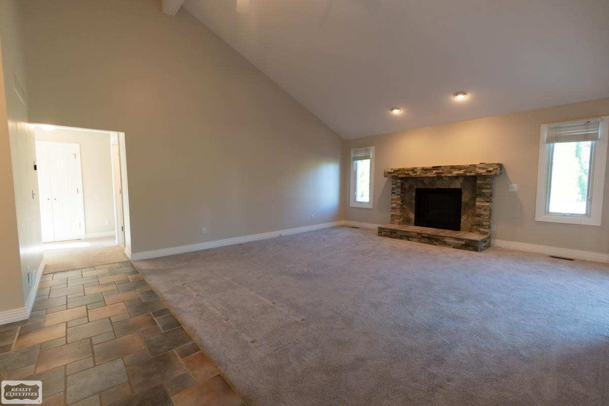 51768 Blue Spruce Drive, Macomb, MI 48042 — Photo 5