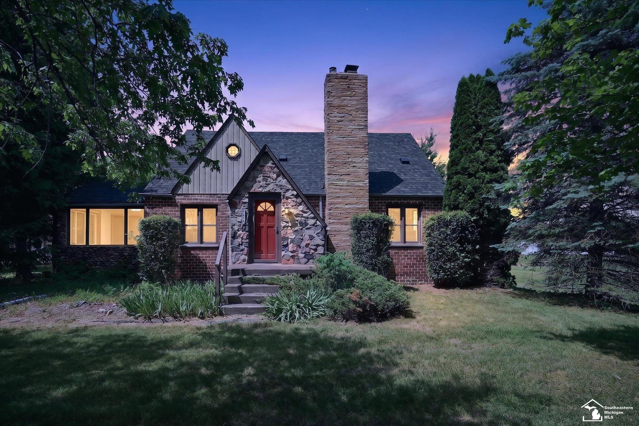 12472 S Custer Road, Dundee, MI 48131