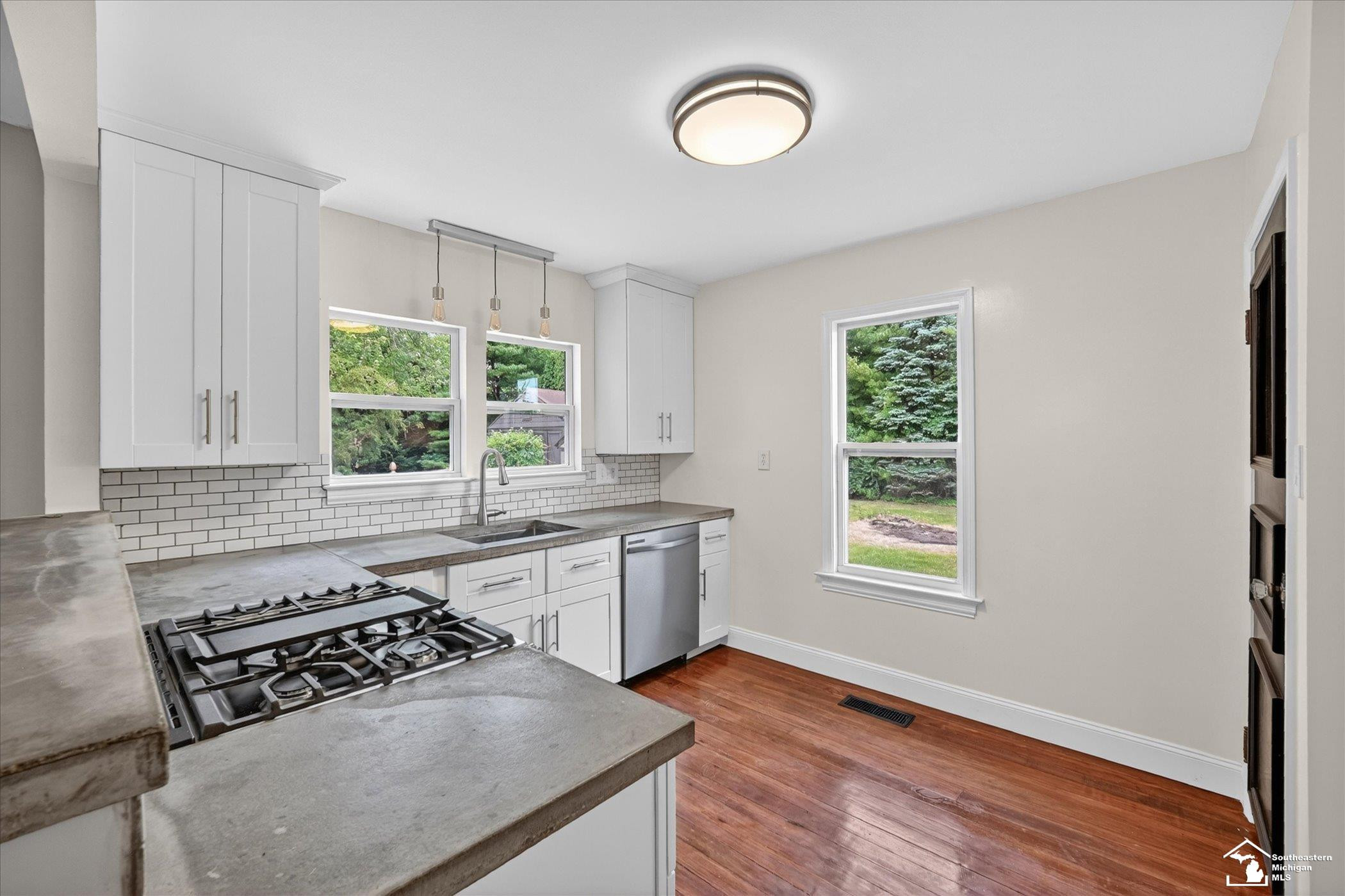 12472 S Custer Road, Dundee, MI 48131 — Photo 16