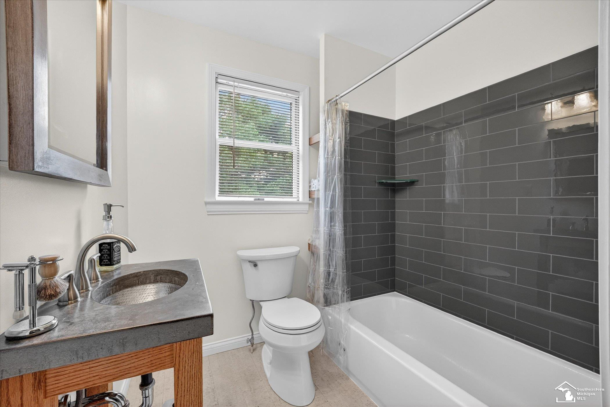 12472 S Custer Road, Dundee, MI 48131 — Photo 25