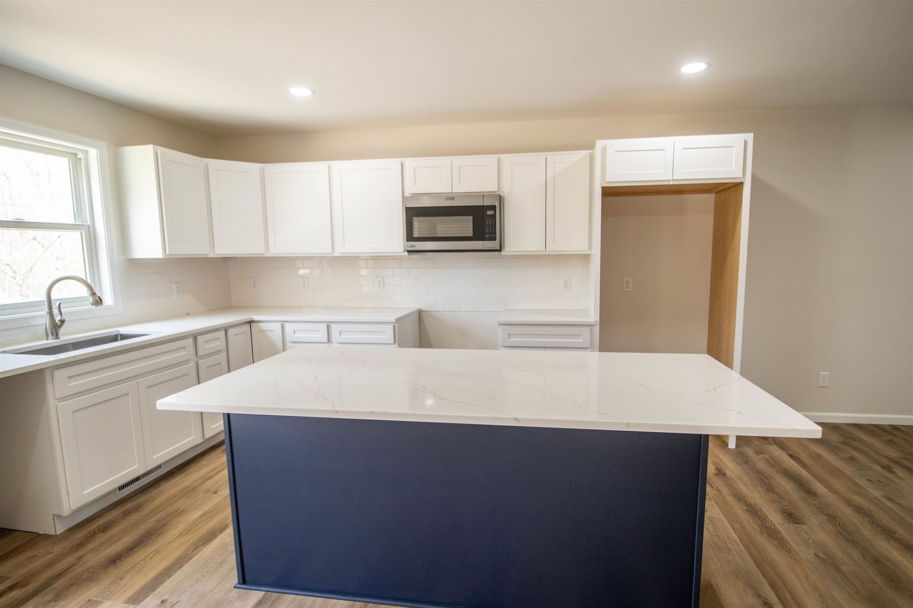 11439 Windmill Point, Clio, MI 48420 — Photo 12