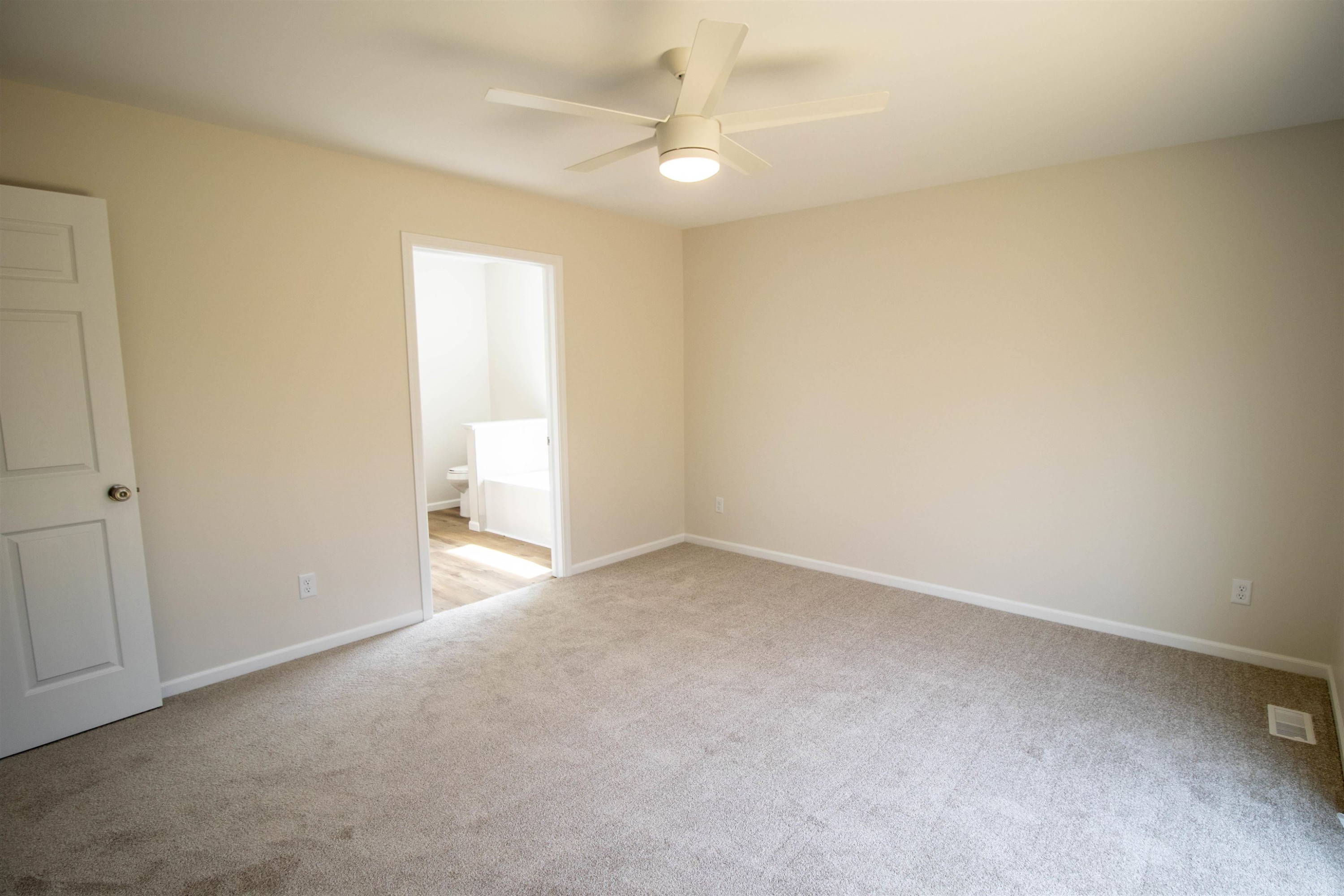 11439 Windmill Point, Clio, MI 48420 — Photo 14