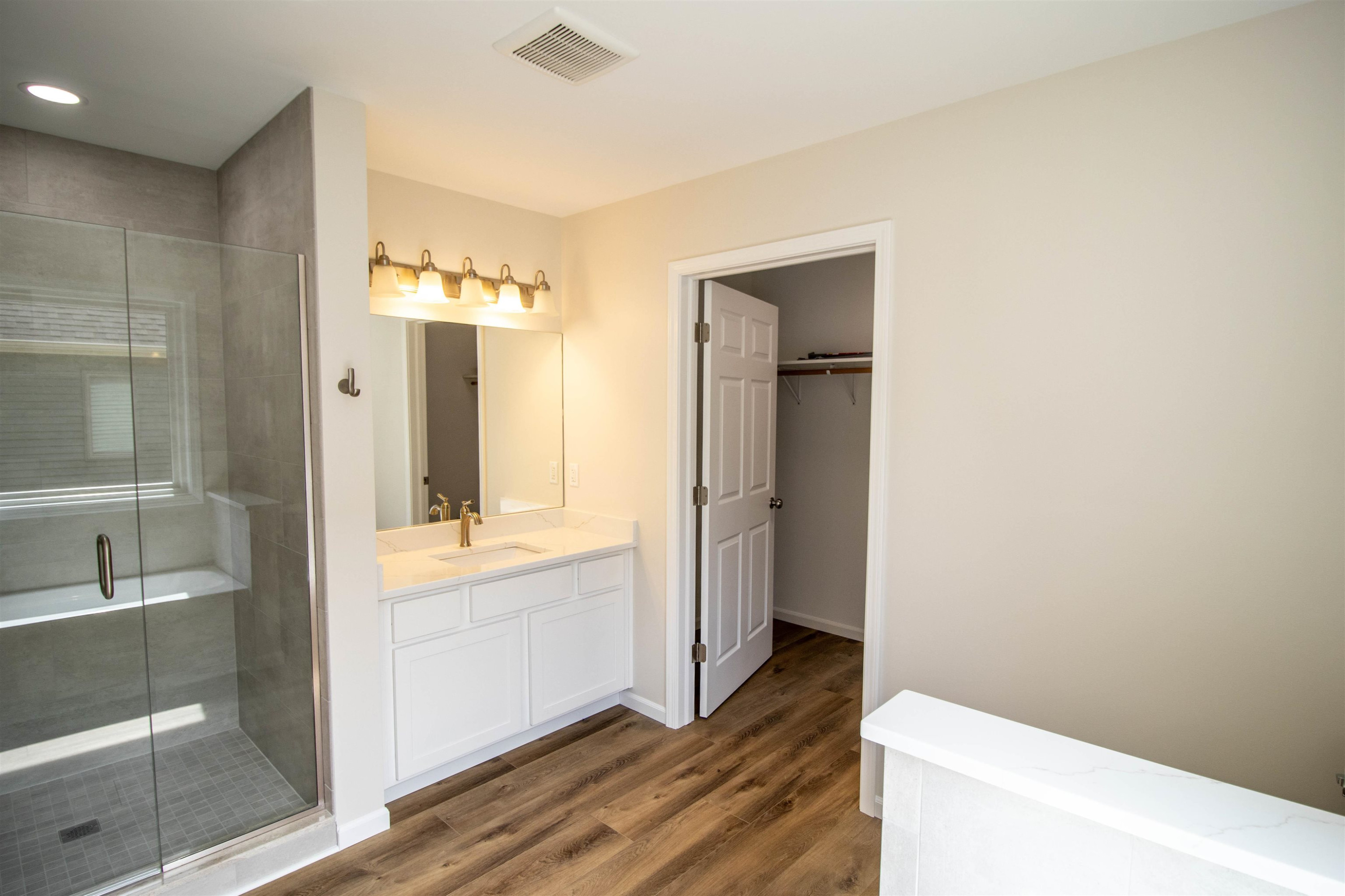 11439 Windmill Point, Clio, MI 48420 — Photo 17