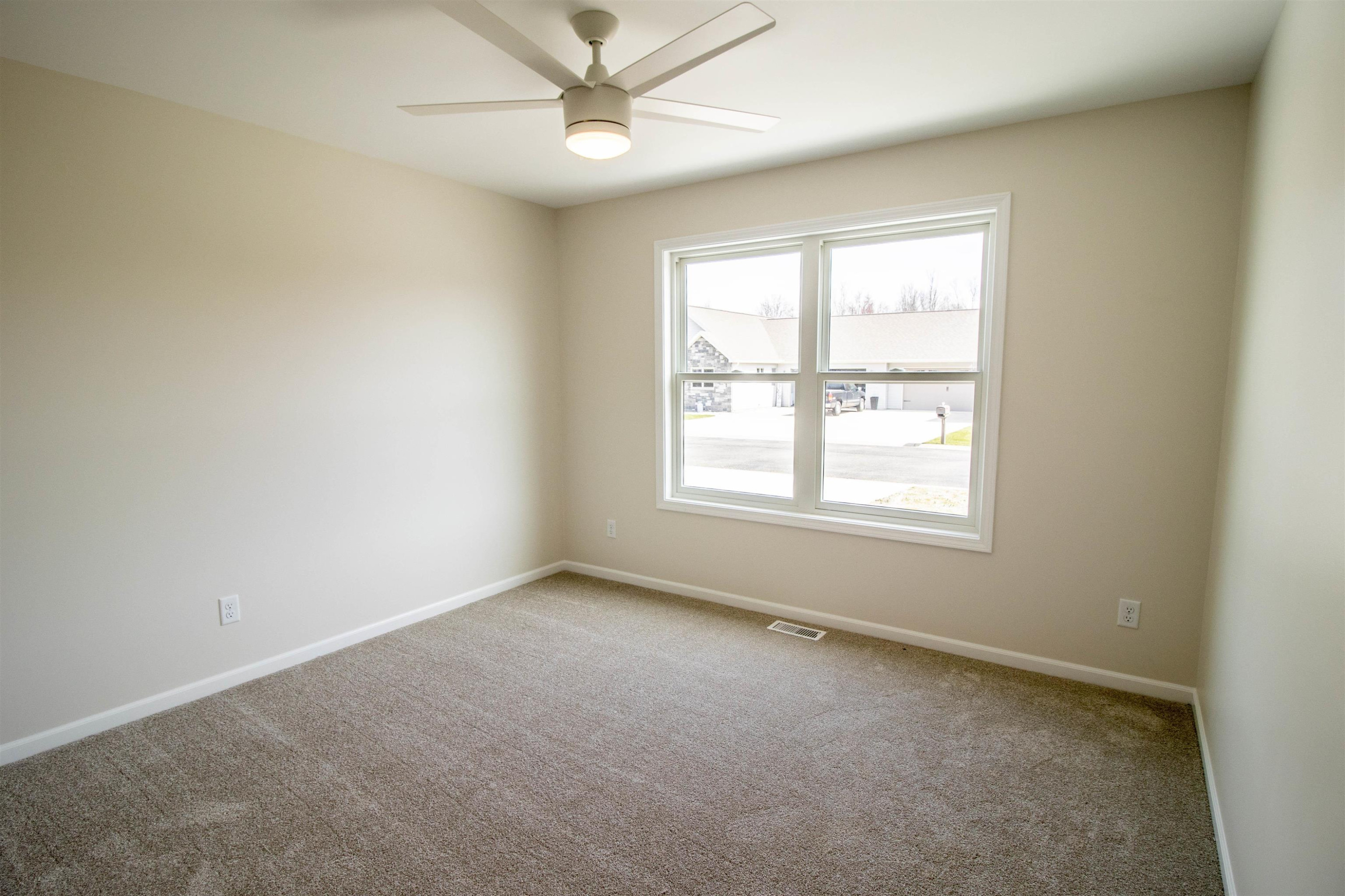 11439 Windmill Point, Clio, MI 48420 — Photo 19
