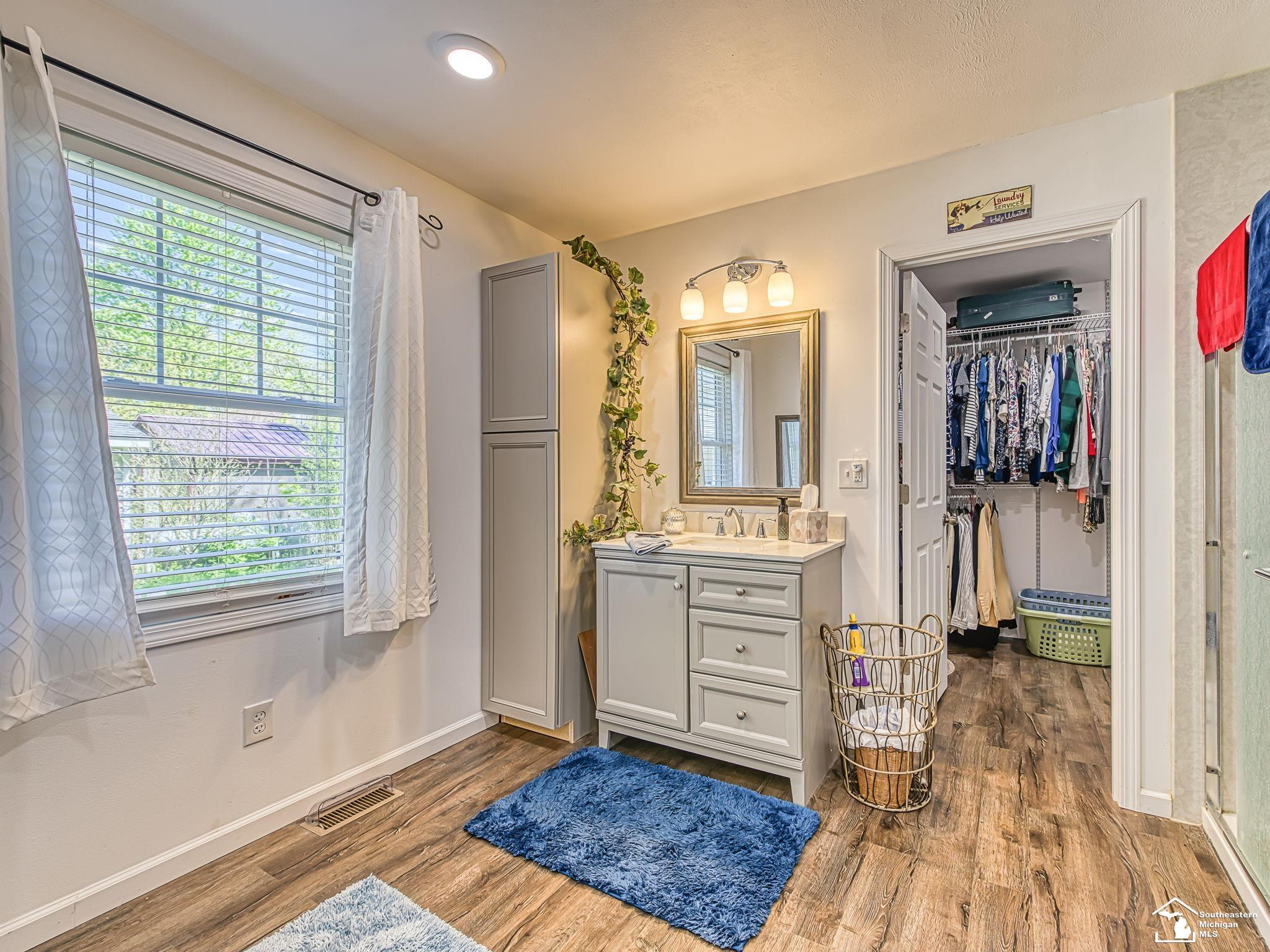 5215 WELLS Road, Petersburg, MI 49270 — Photo 17