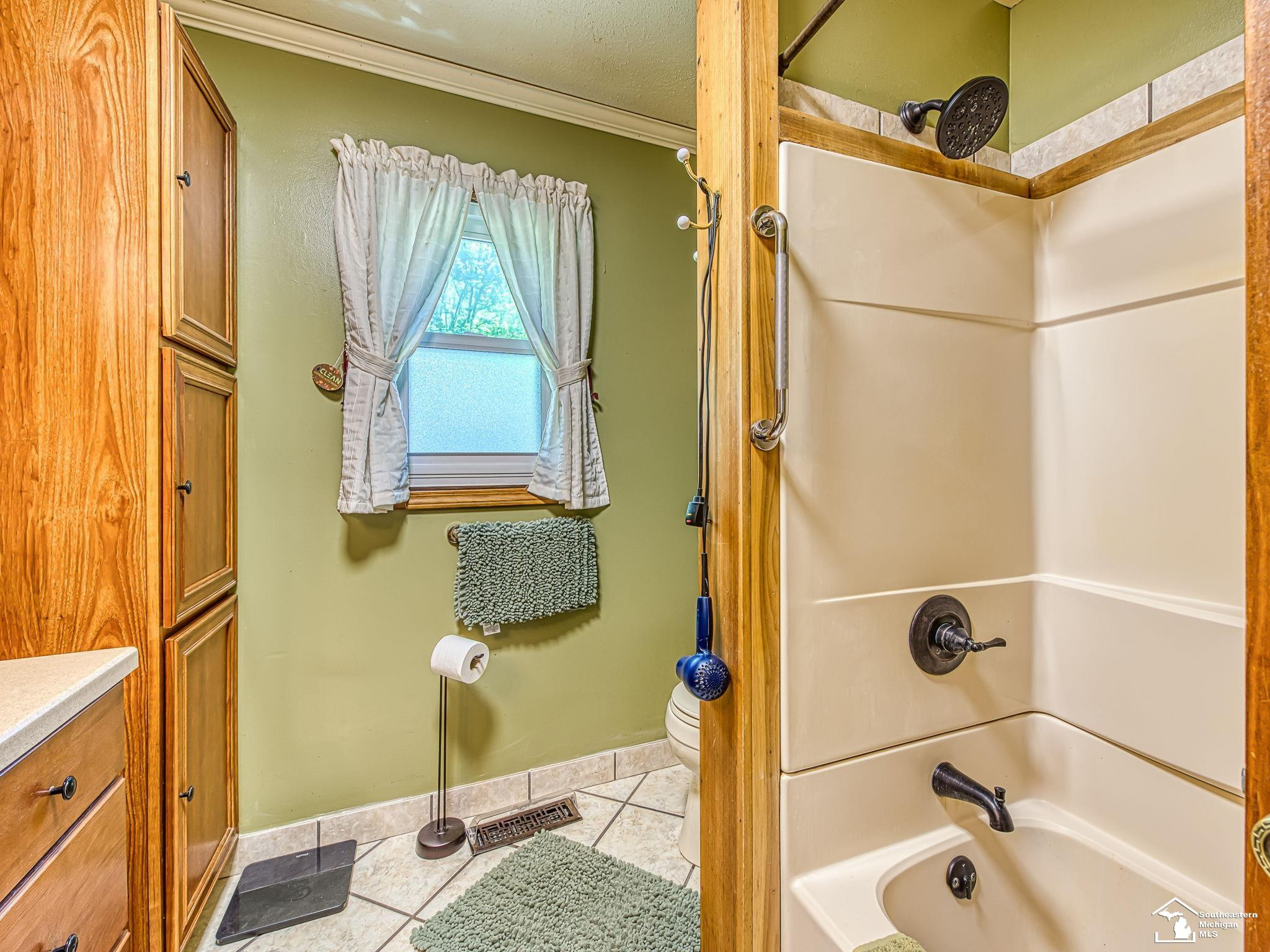5215 WELLS Road, Petersburg, MI 49270 — Photo 22