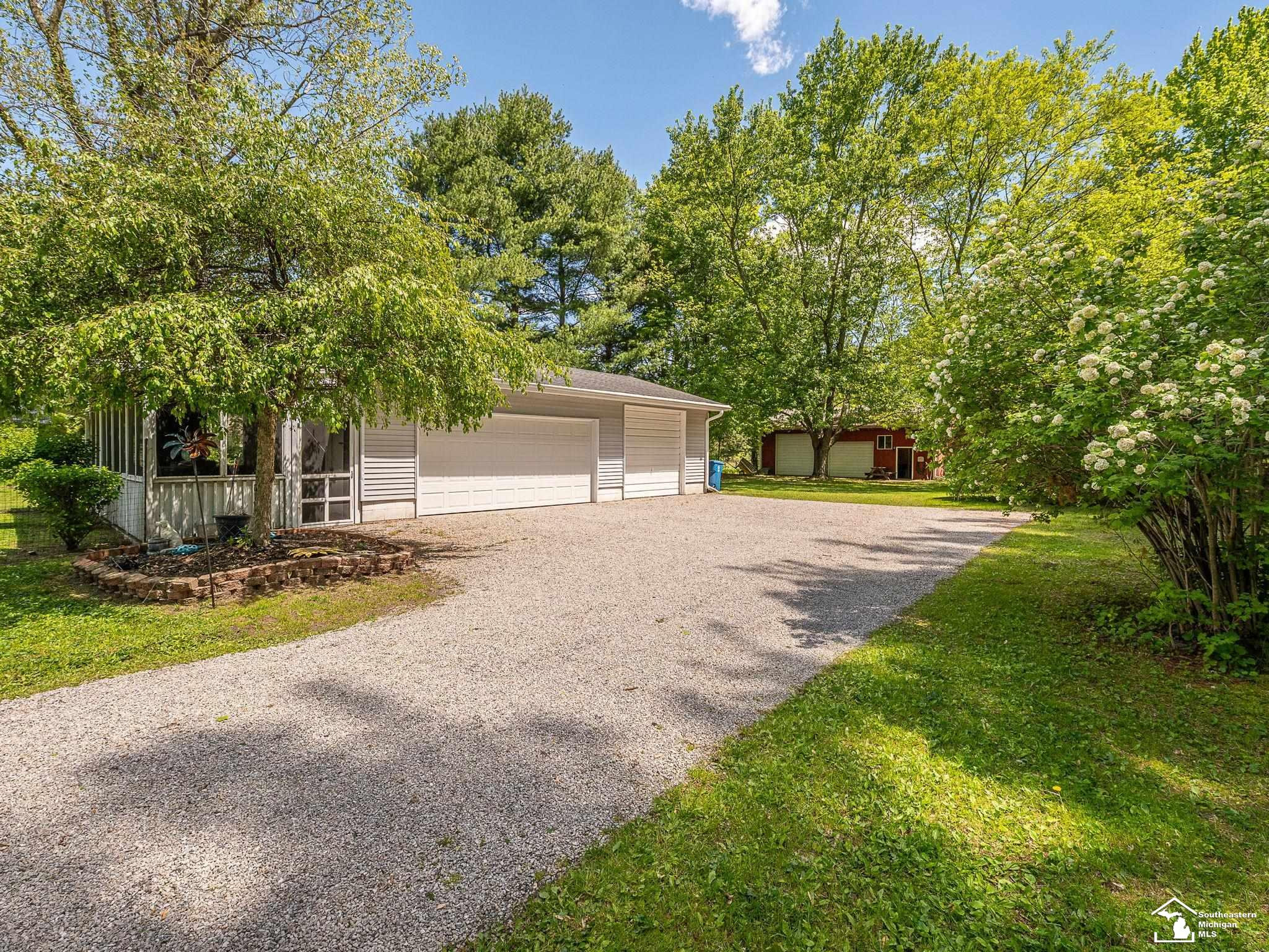 5215 WELLS Road, Petersburg, MI 49270 — Photo 43