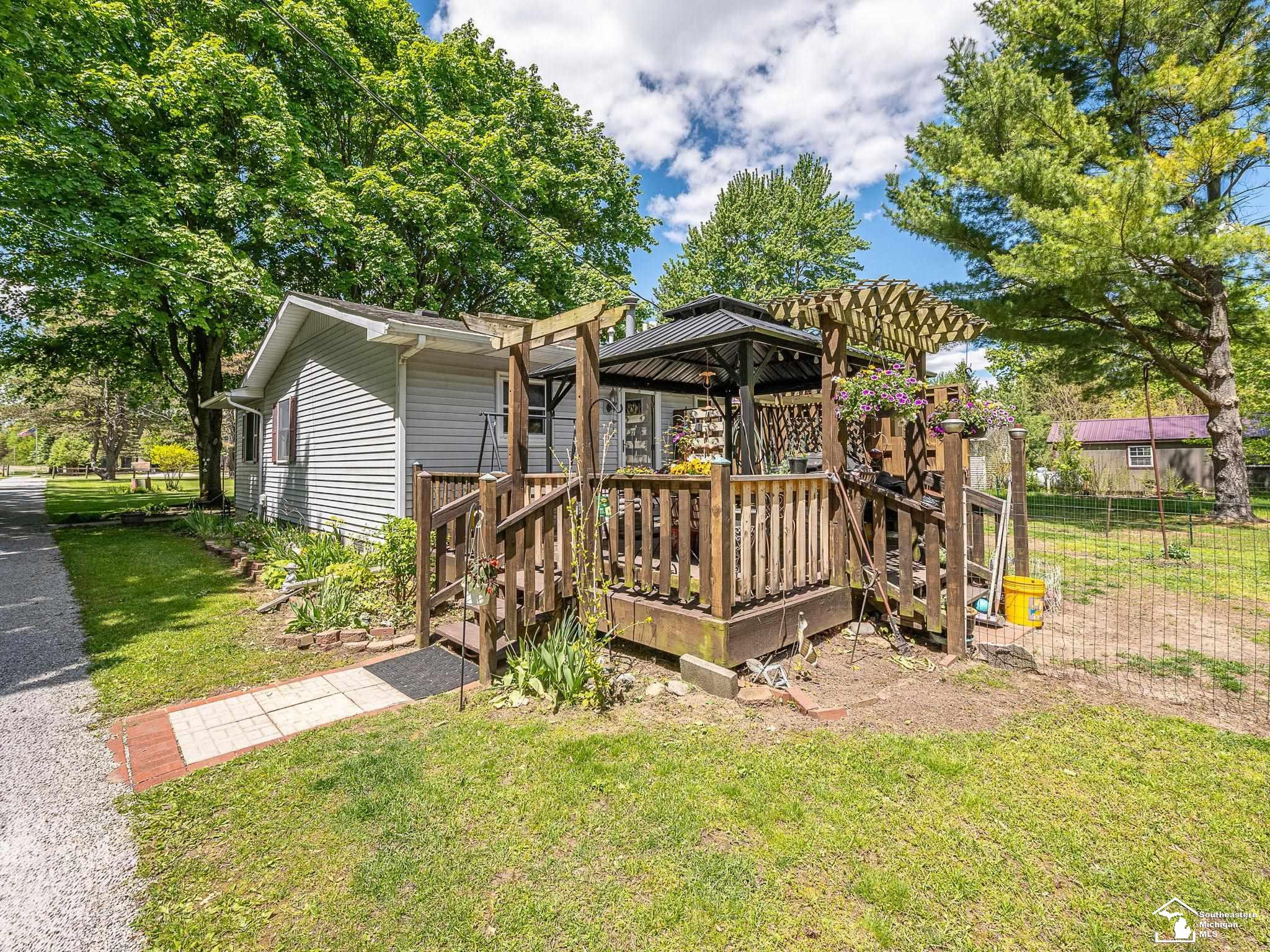 5215 WELLS Road, Petersburg, MI 49270 — Photo 44