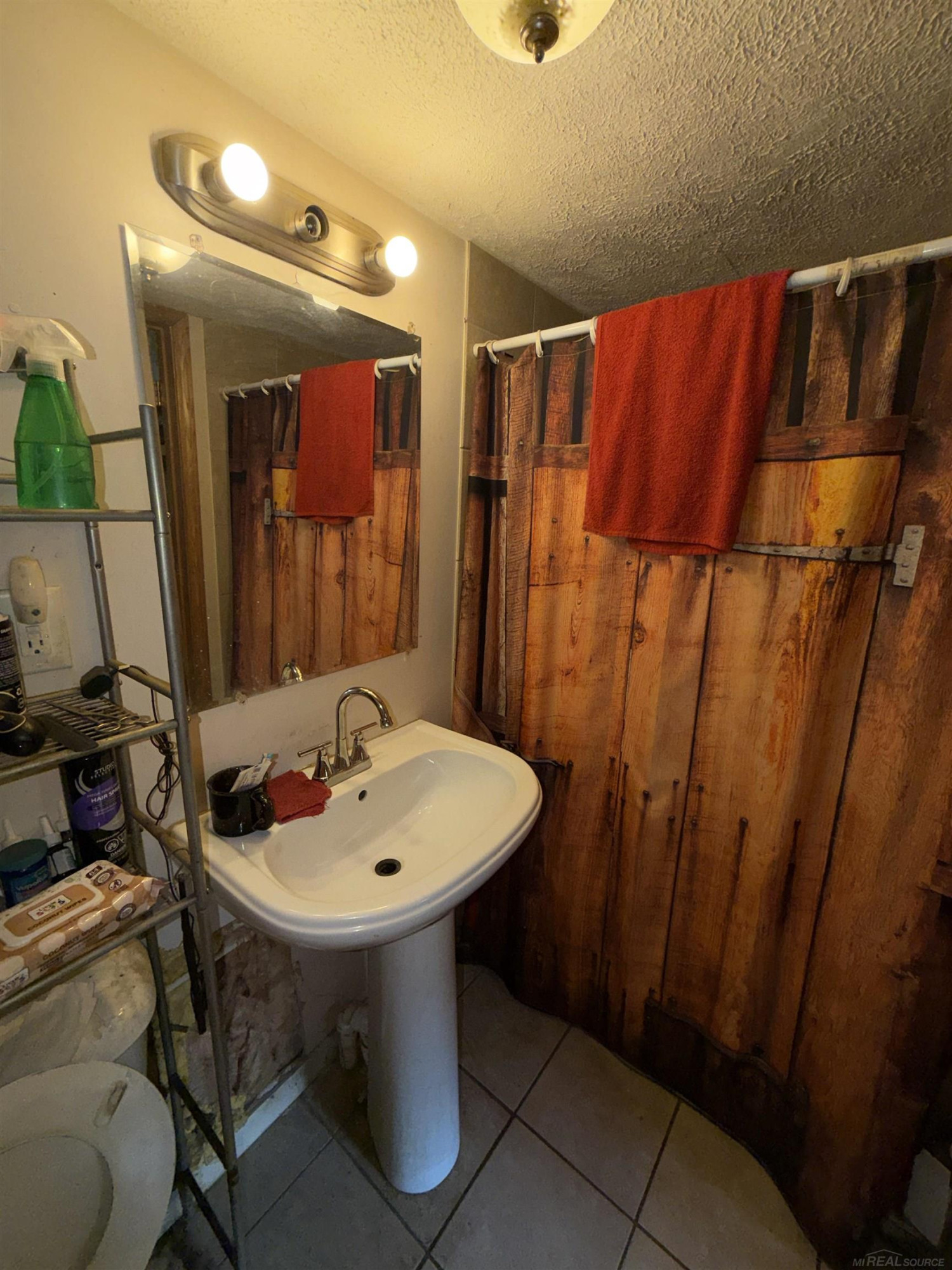 707 W 1ST Street, Gladwin, MI 48624 — Photo 17