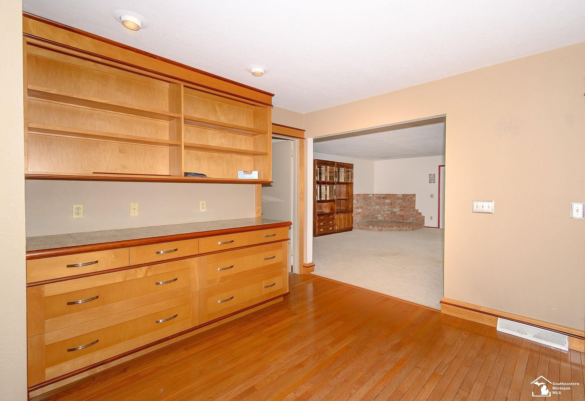7904 Comanche Trail, Temperance, MI 48182 — Photo 9