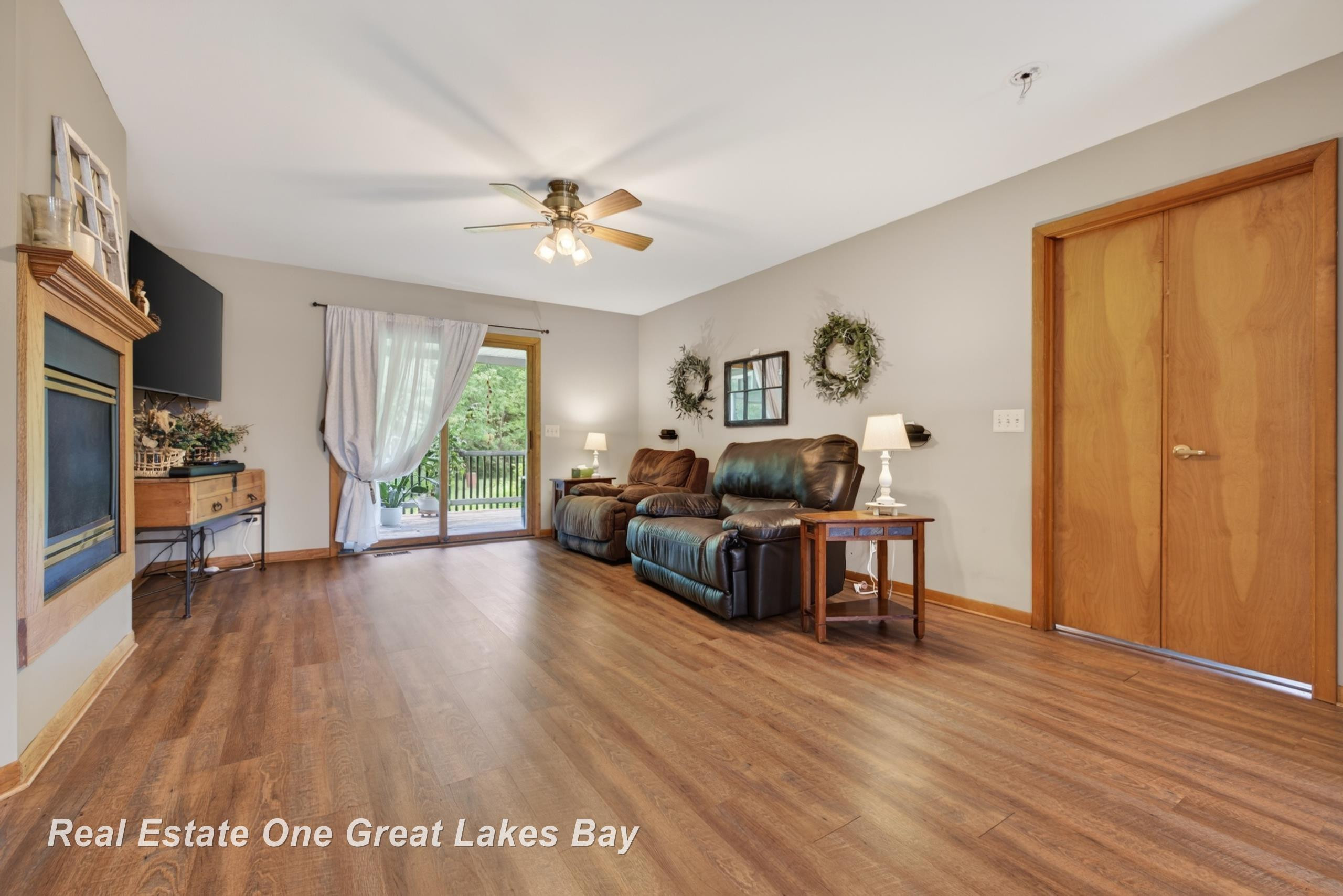 6153 Marathon Road, Otter Lake, MI 48464 — Photo 5
